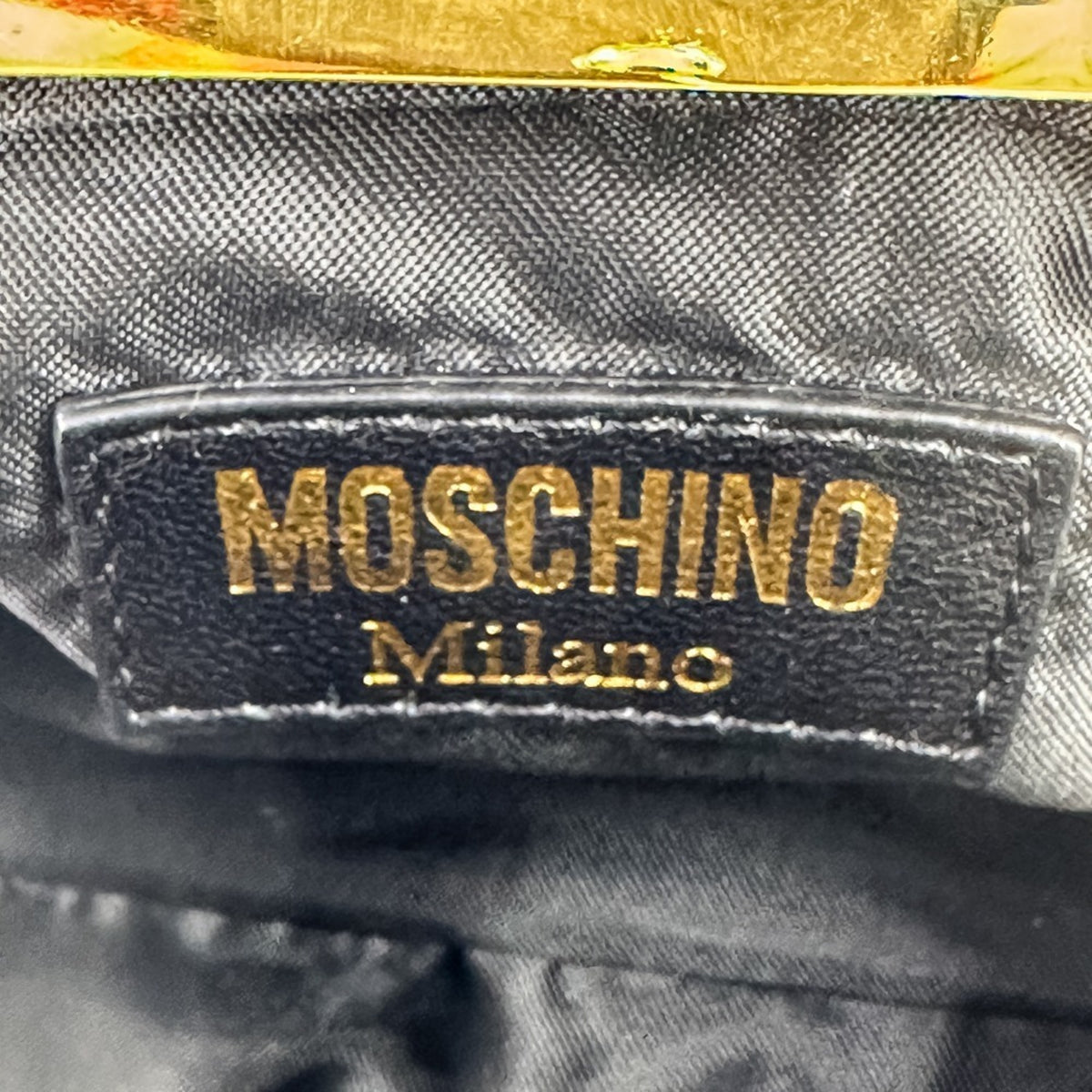 Moschino Black Leather Shoulder Bag (Pre-Owned)