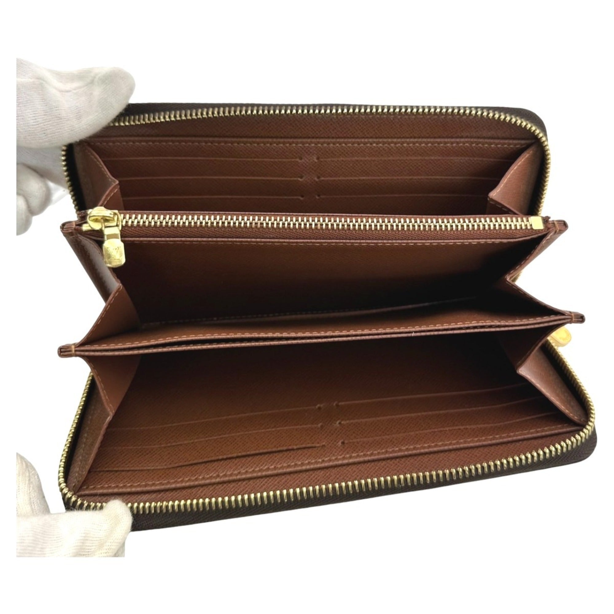 Louis Vuitton Monogram Brown Monogram Long Wallet (Bi-Fold) (Pre-Owned)