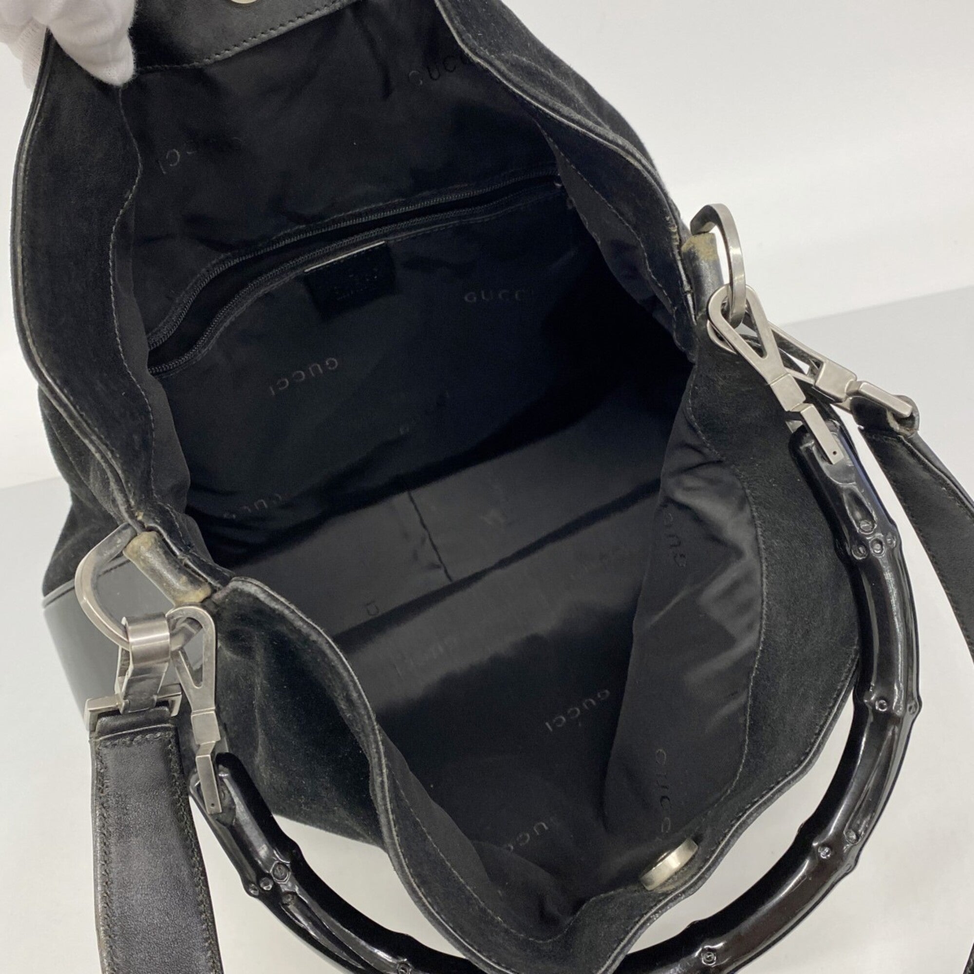 Gucci Black Suede Handbag (Pre-Owned)