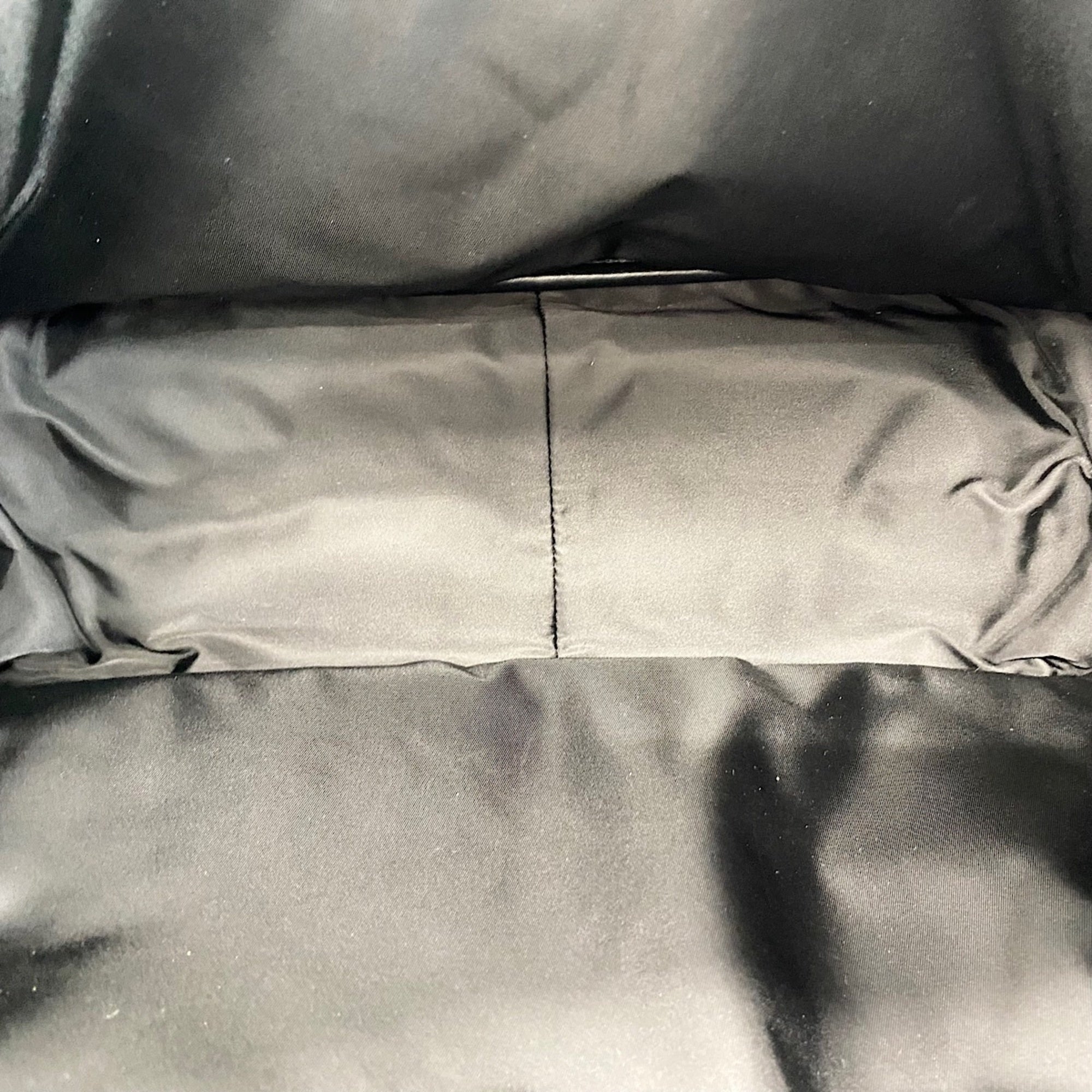 Prada Black Nylon Tote Bag (Pre-Owned)