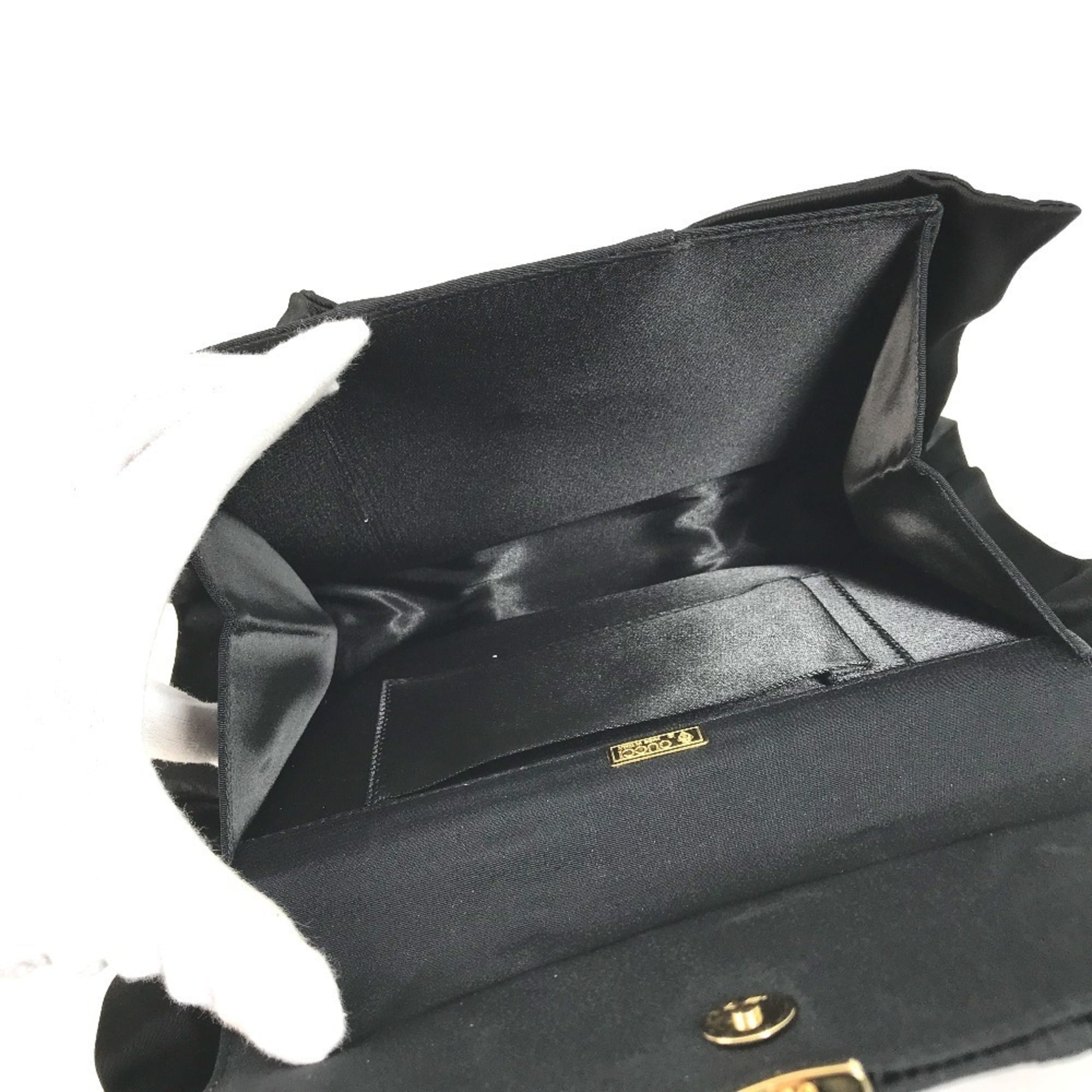 Gucci Black Satin Clutch Bag Handbag (Pre-Owned)