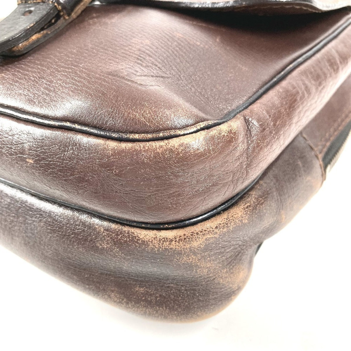 Louis Vuitton Brown Coffee Utah Leather Leather Pochette Shoulder Bag (Pre-Owned)