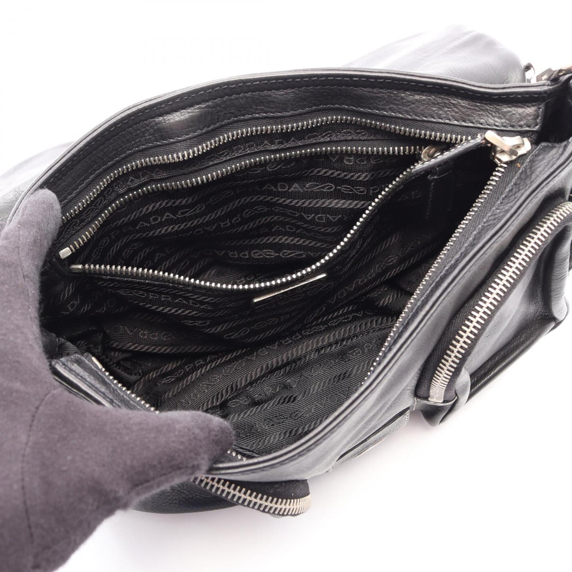 Prada Black Leather Handbag Shoulder Bag (Pre-Owned)