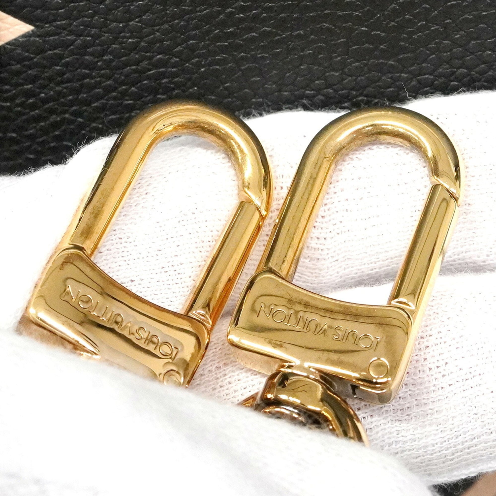 Louis Vuitton Beige Black Handbag (Pre-Owned)