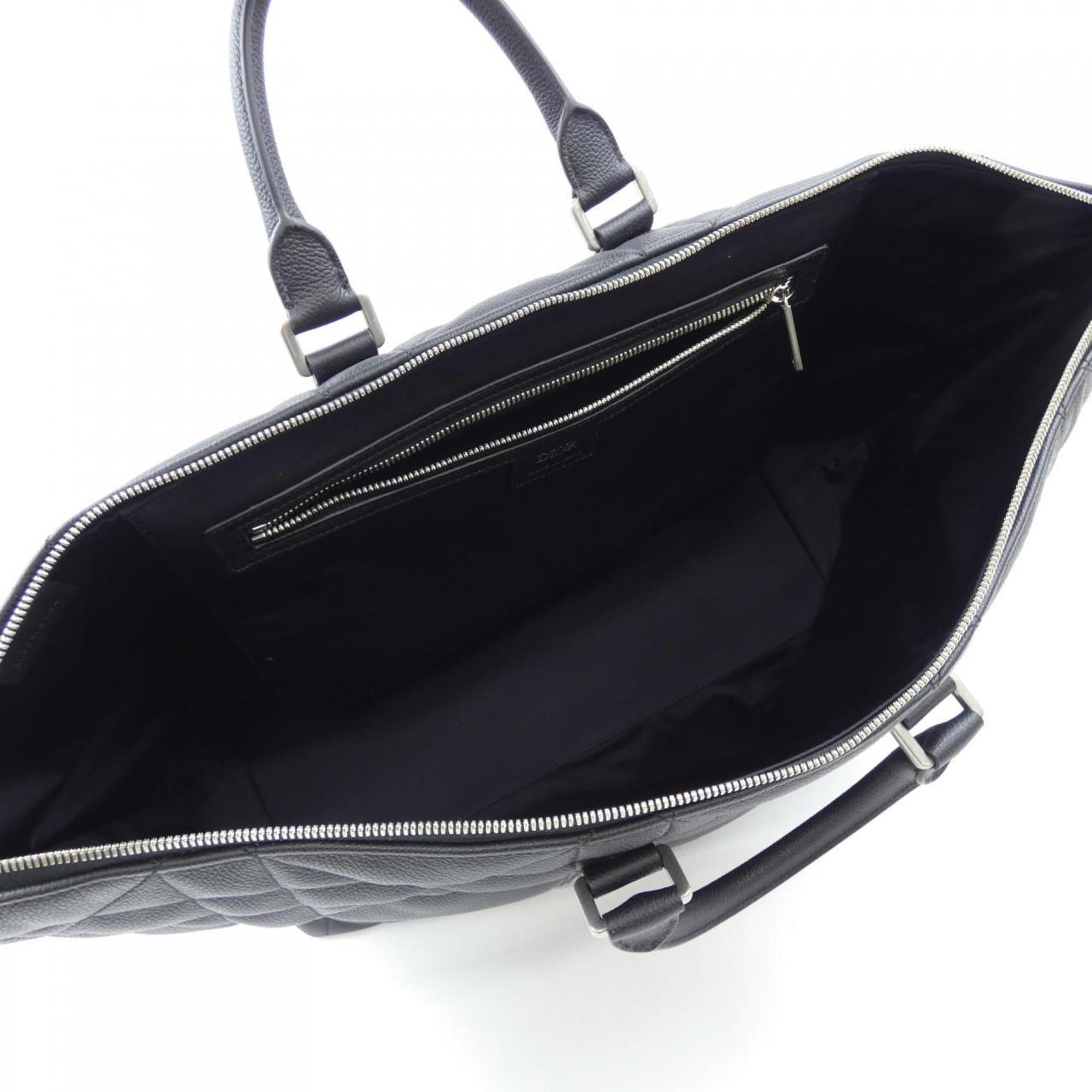 Christian Dior Black Leather Handbag Weekend Bag (Pre-Owned)