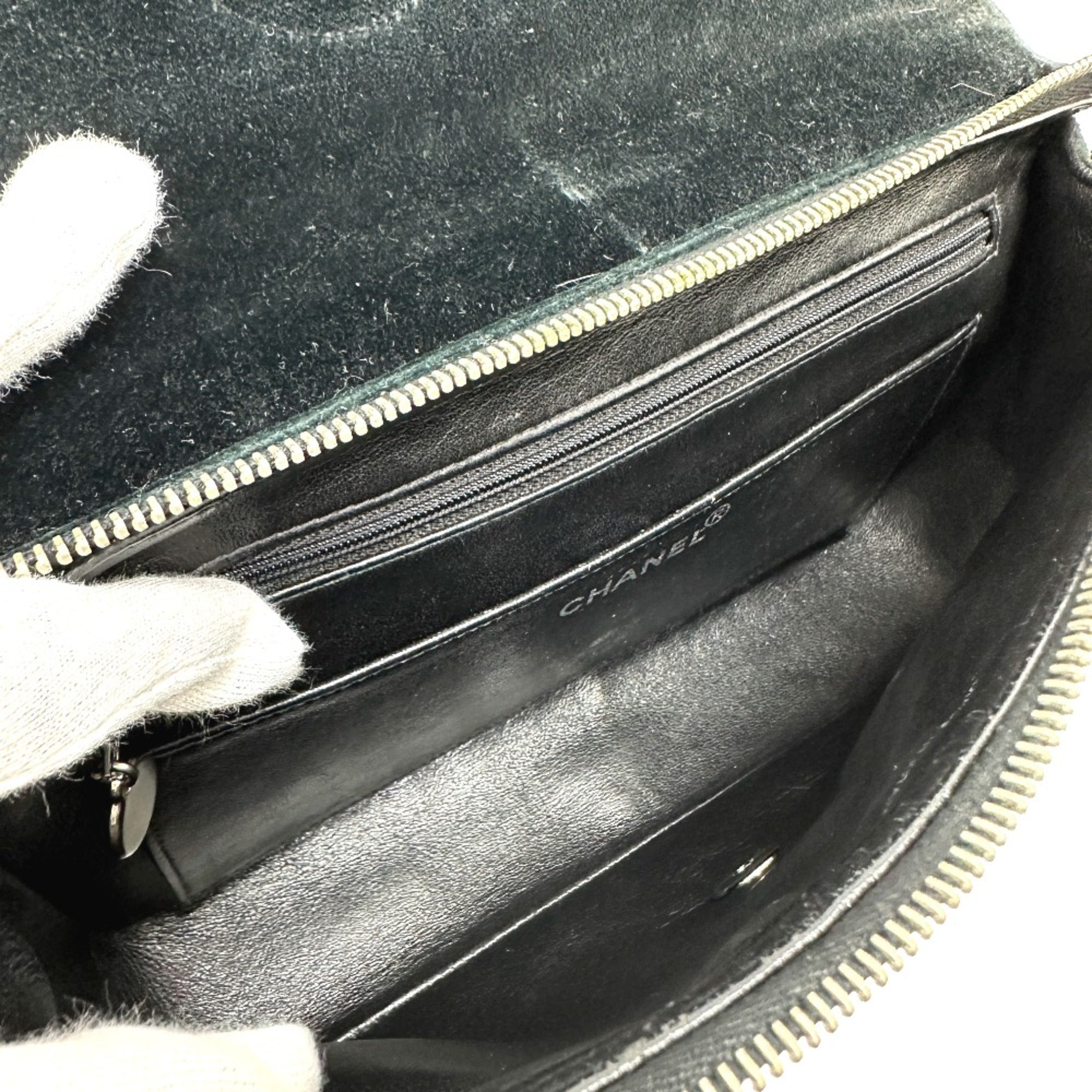 Chanel Black Leather Backpack (Pre-Owned)
