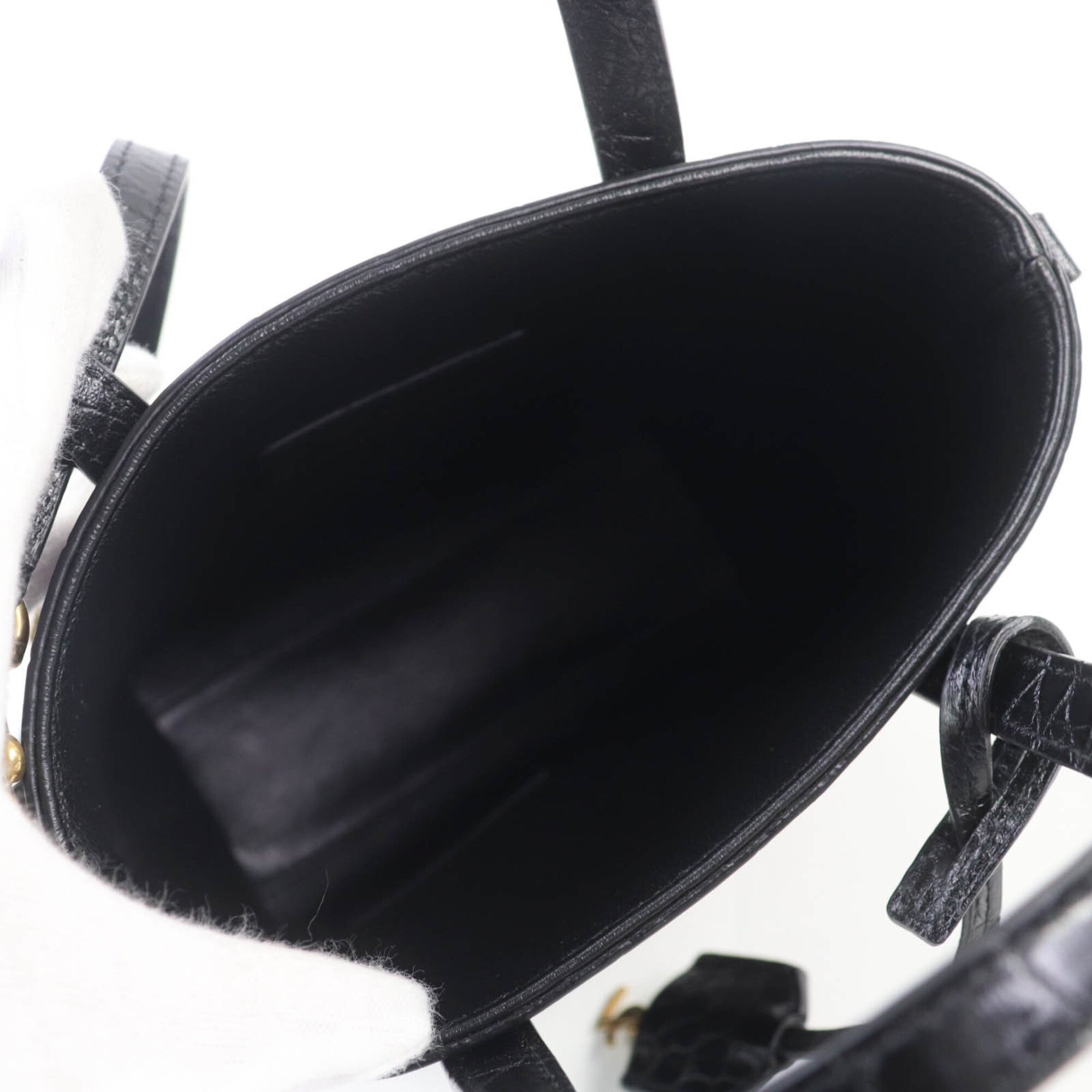 Saint Laurent Black Leather Handbag Shoulder Bag (Pre-Owned)