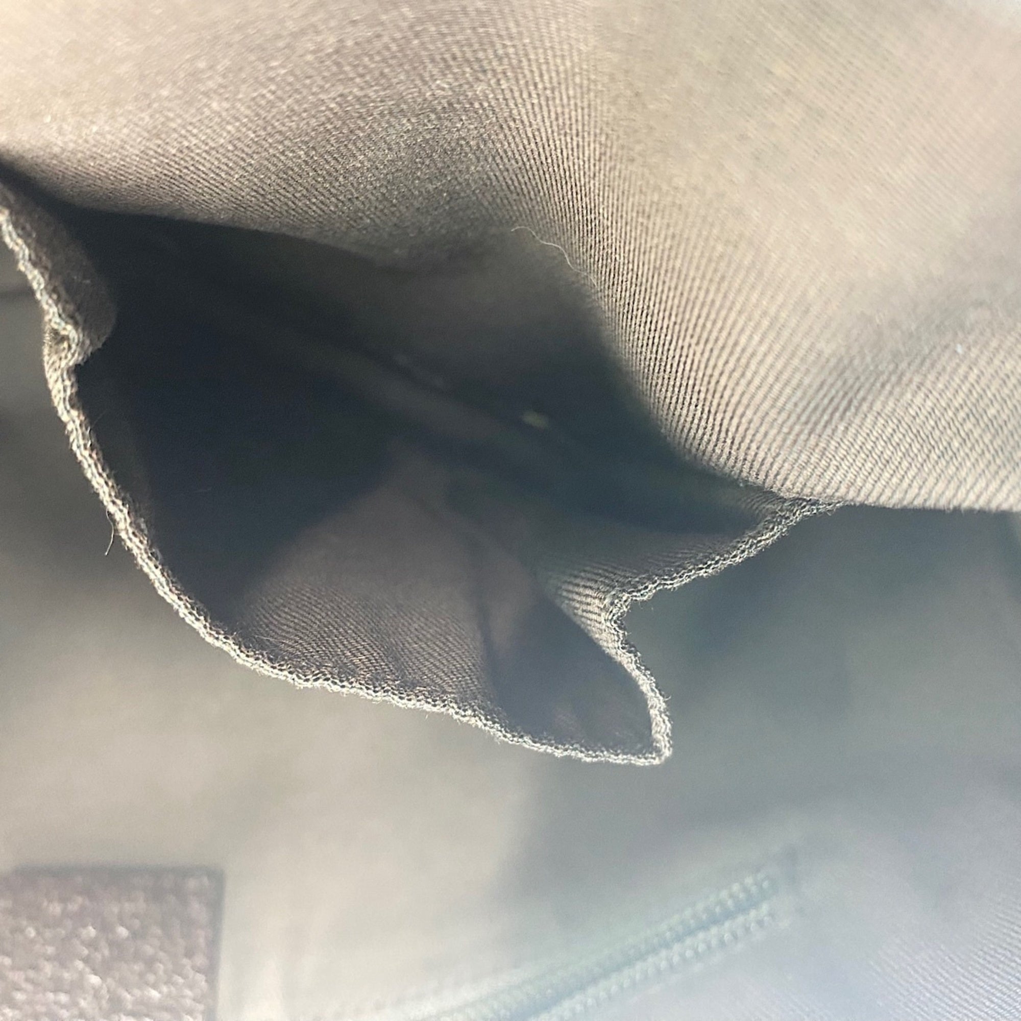 Gucci Beige Shoulder Bag (Pre-Owned)