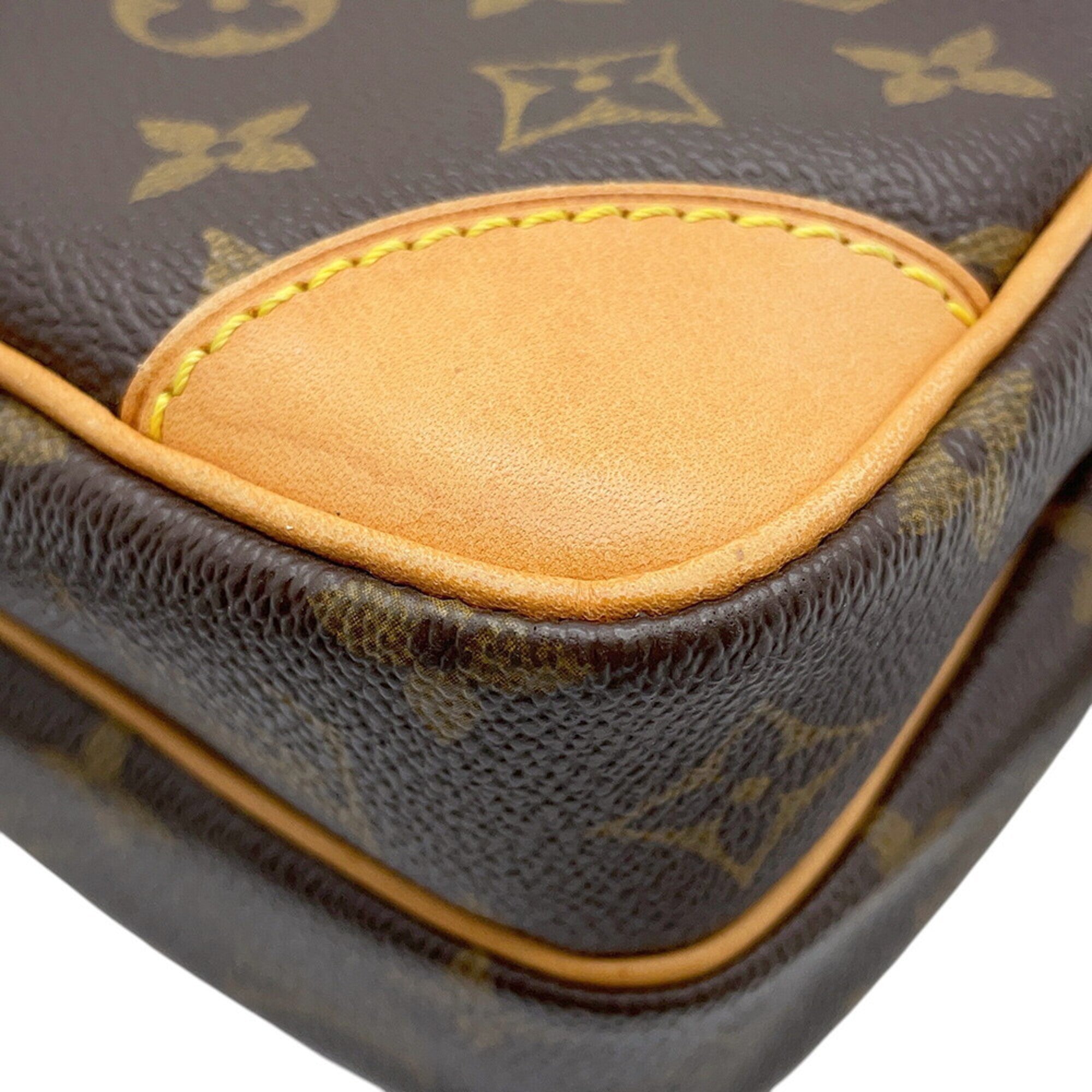Louis Vuitton Brown Monogram Handbag Shoulder Bag (Pre-Owned)