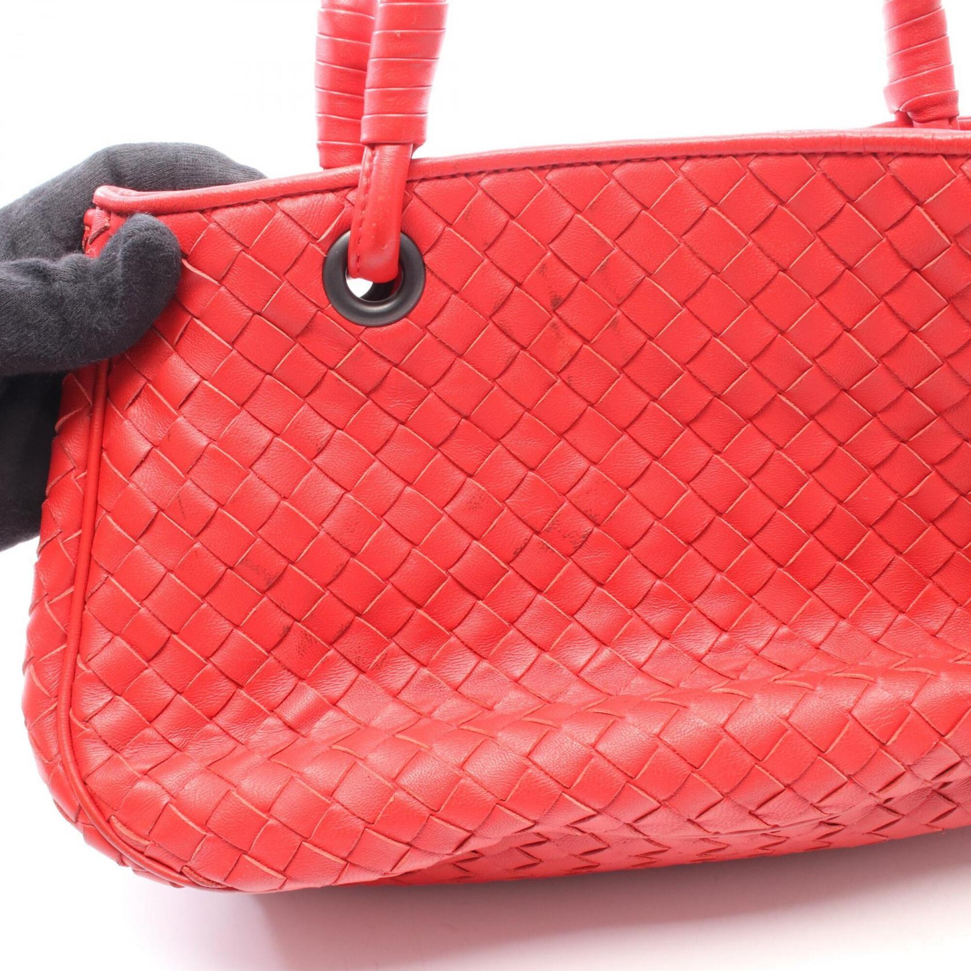 Bottega Veneta Red Color Leather Handbag (Pre-Owned)