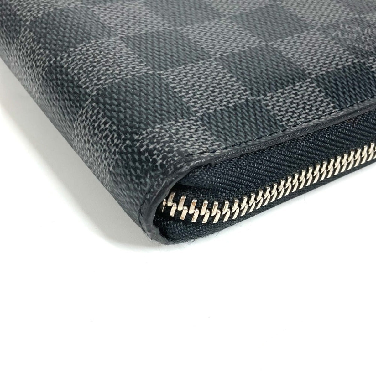 Louis Vuitton Black Damier Graphite Damier Graphite Long Wallet (Bi-Fold) (Pre-Owned)