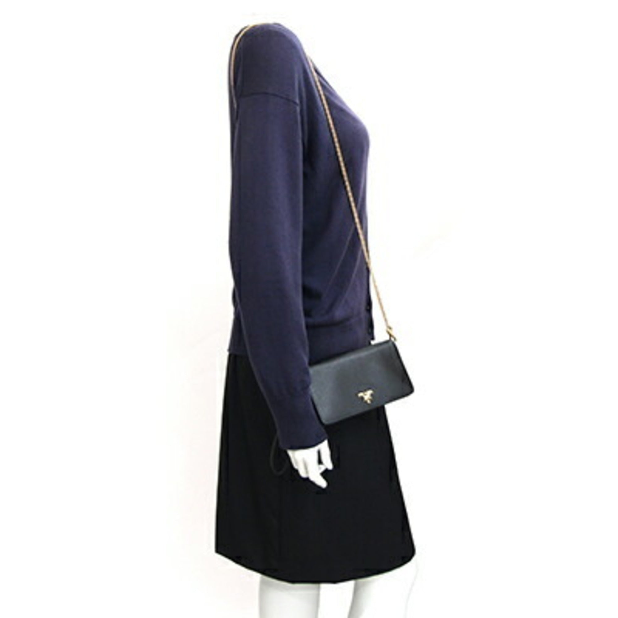 Prada Black Leather Clutch Bag Pochette Shoulder Bag (Pre-Owned)