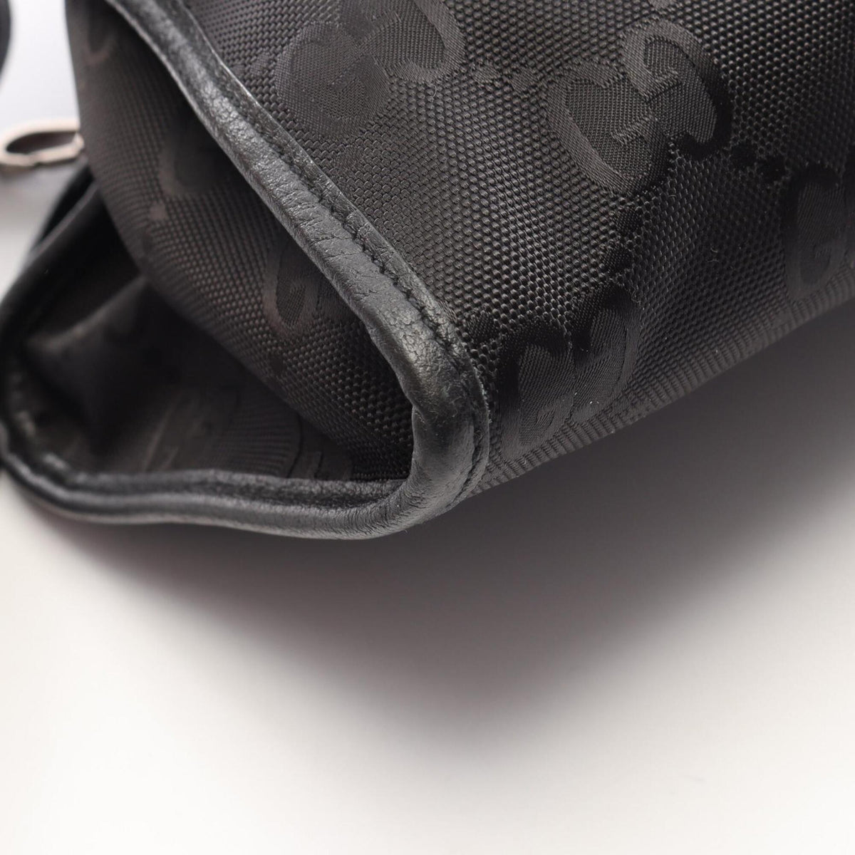 Gucci Black Leather Handbag Shoulder Bag (Pre-Owned)