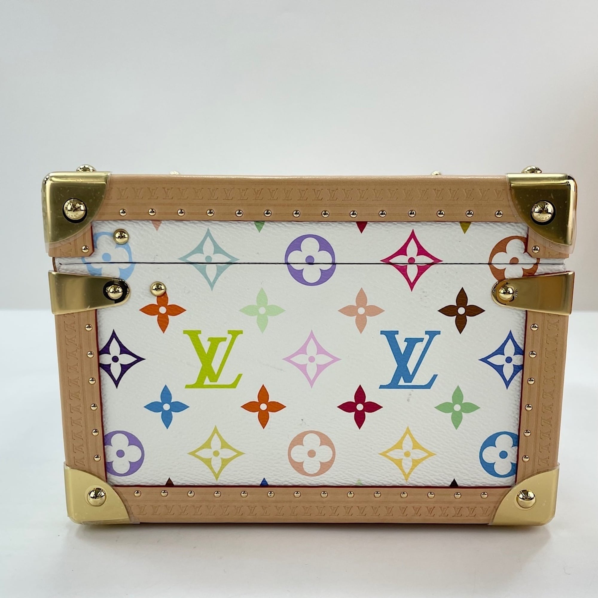 Louis Vuitton White (Pre-Owned)