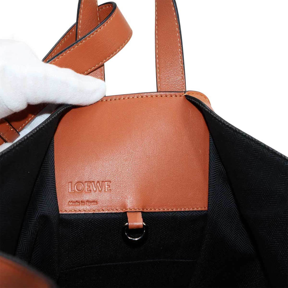 Loewe Brown Leather Handbag (Pre-Owned)