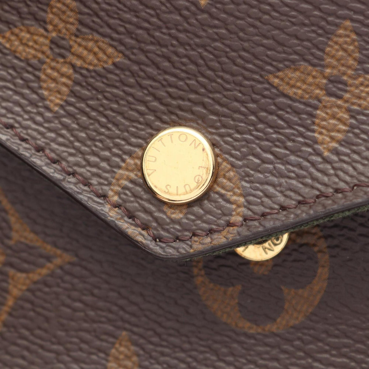 Louis Vuitton Brown Green Pvc Handbag Pochette Shoulder Bag (Pre-Owned)