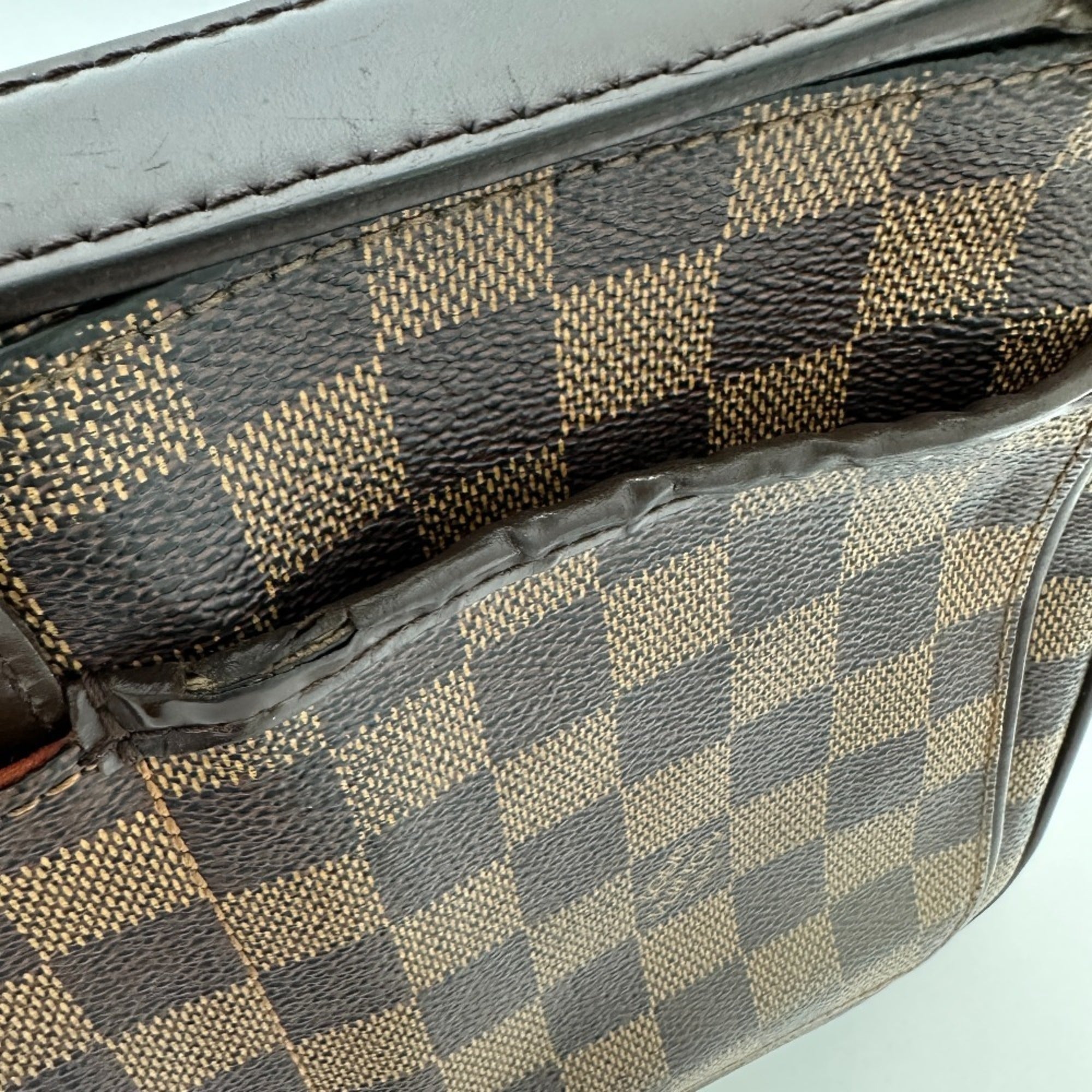Louis Vuitton Damier Brown Ebene Damier Canvas Shoulder Bag (Pre-Owned)