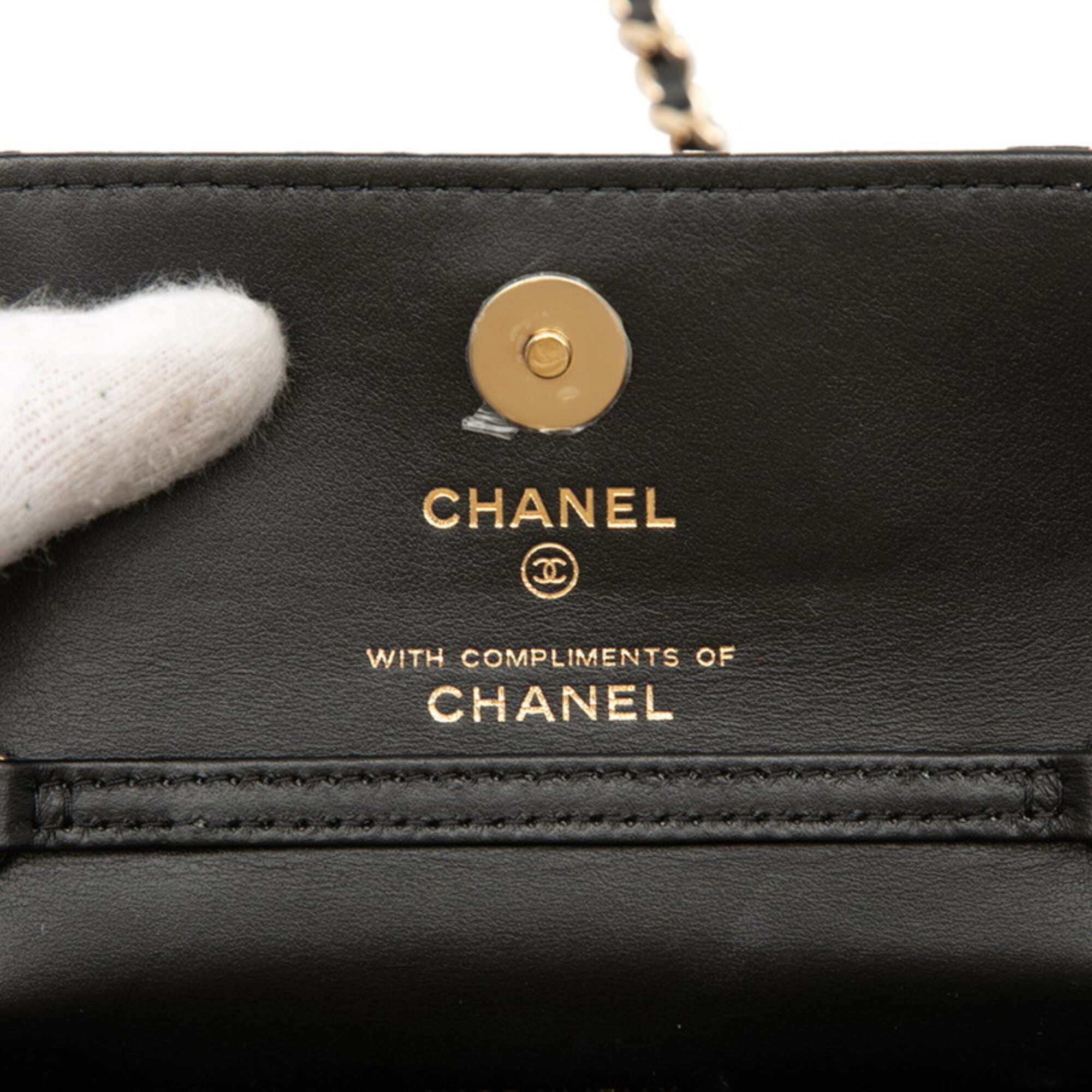 Chanel Beige Black Cotton Leather Shoulder Bag (Pre-Owned)
