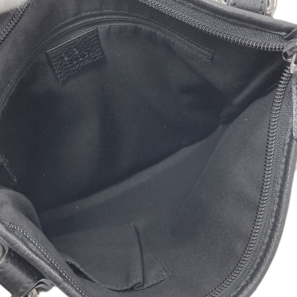 Gucci Black Nylon Shoulder Bag (Pre-Owned)