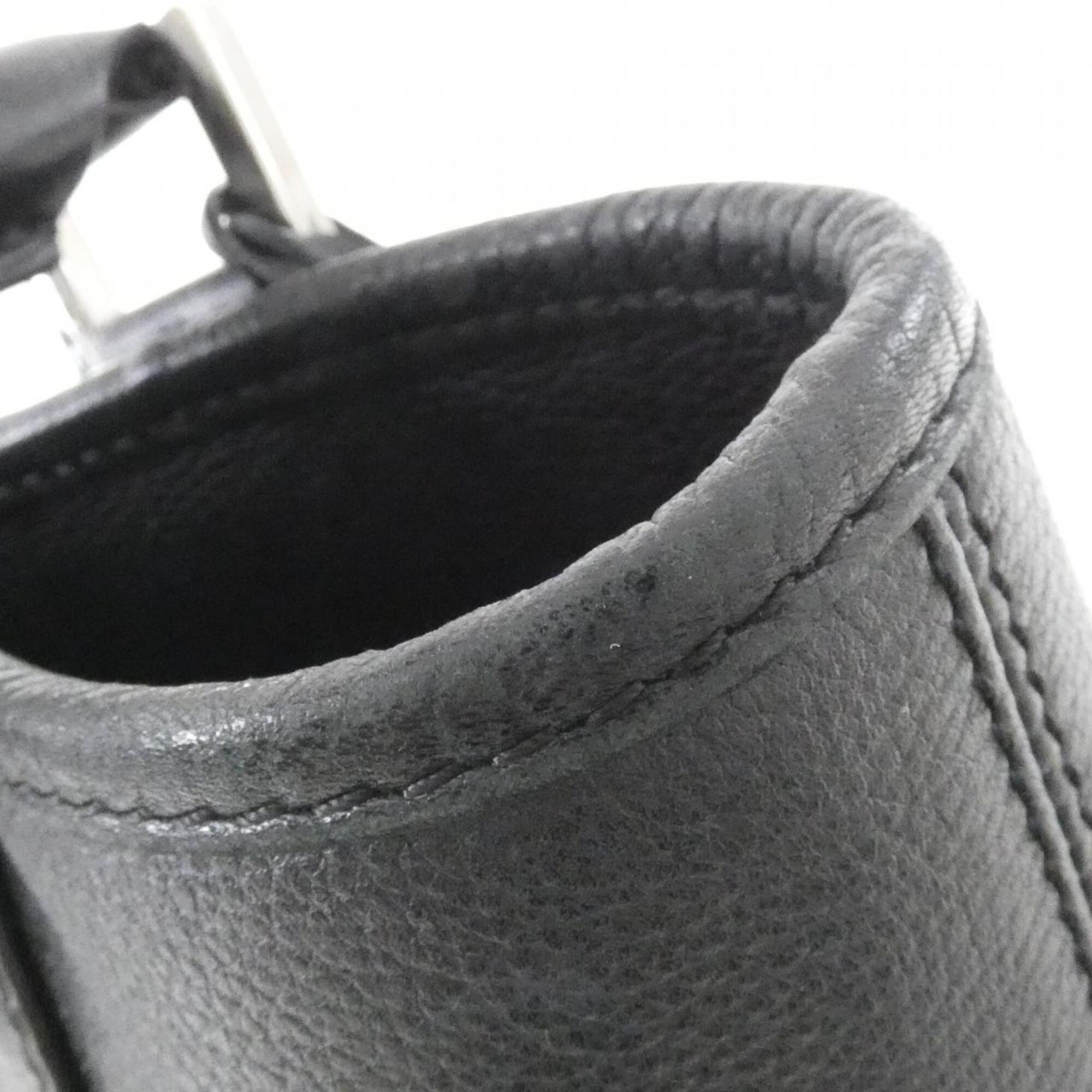 Loewe Black Leather Handbag (Pre-Owned)