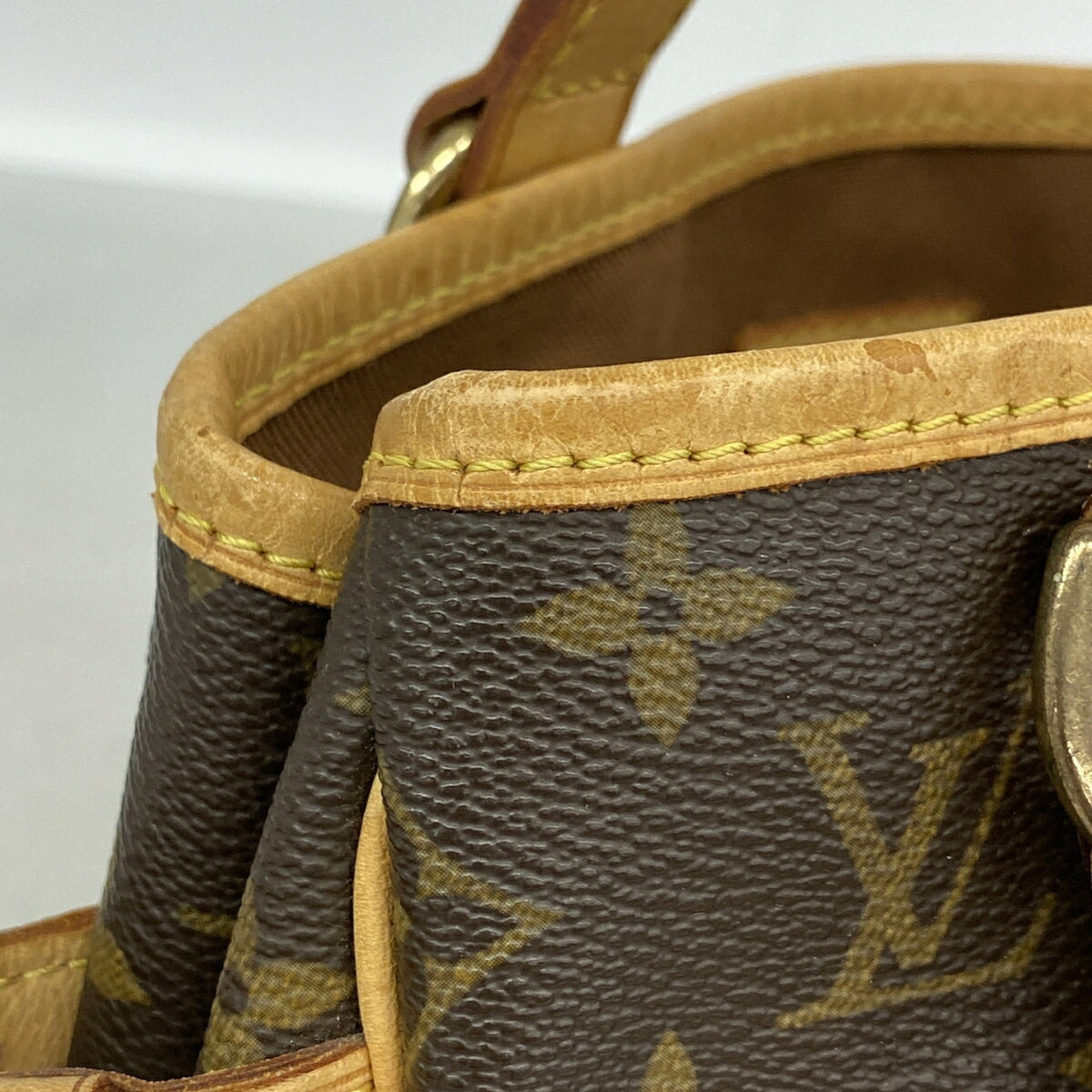 Louis Vuitton Brown Handbag (Pre-Owned)