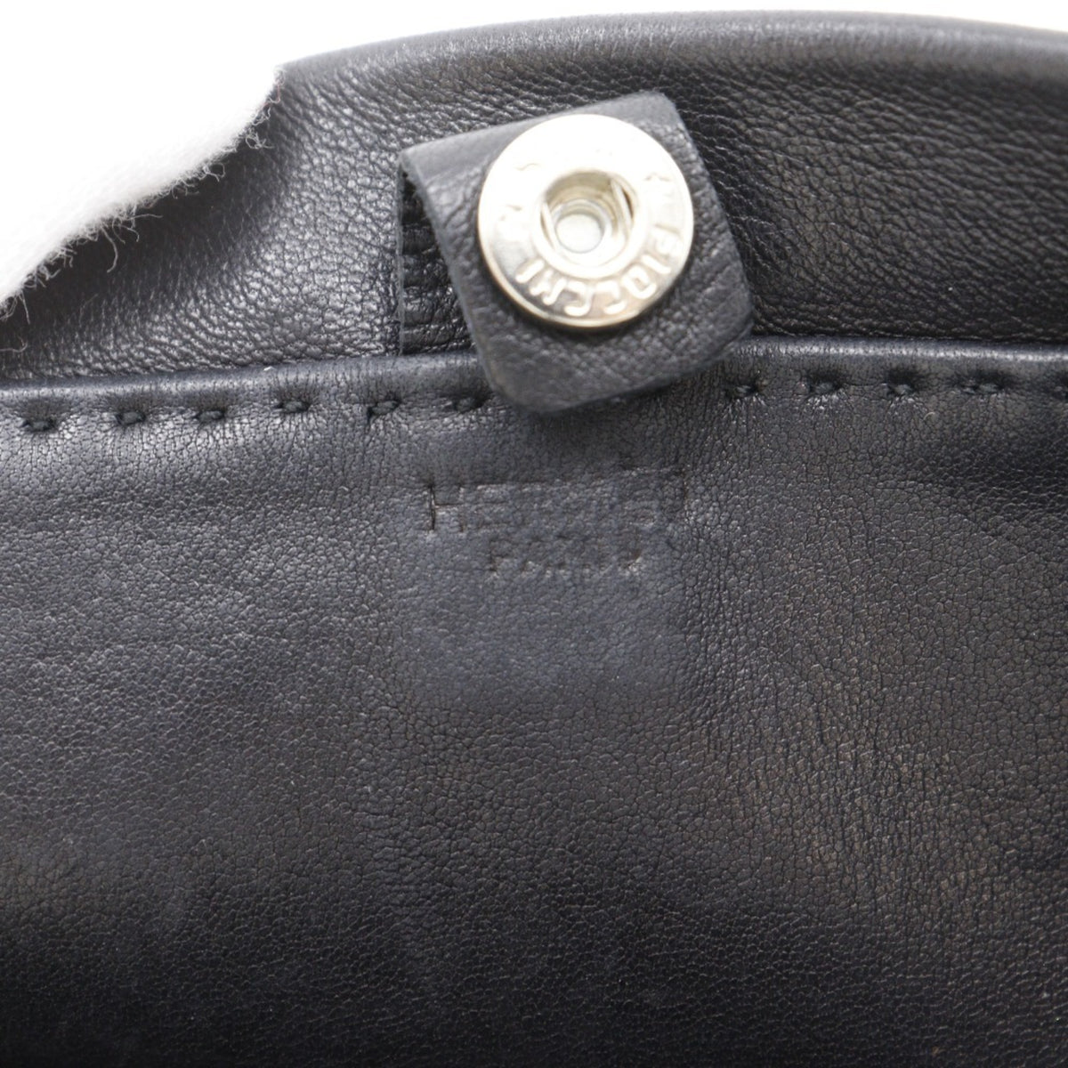 Hermes Black Leather Shoulder Bag (Pre-Owned)