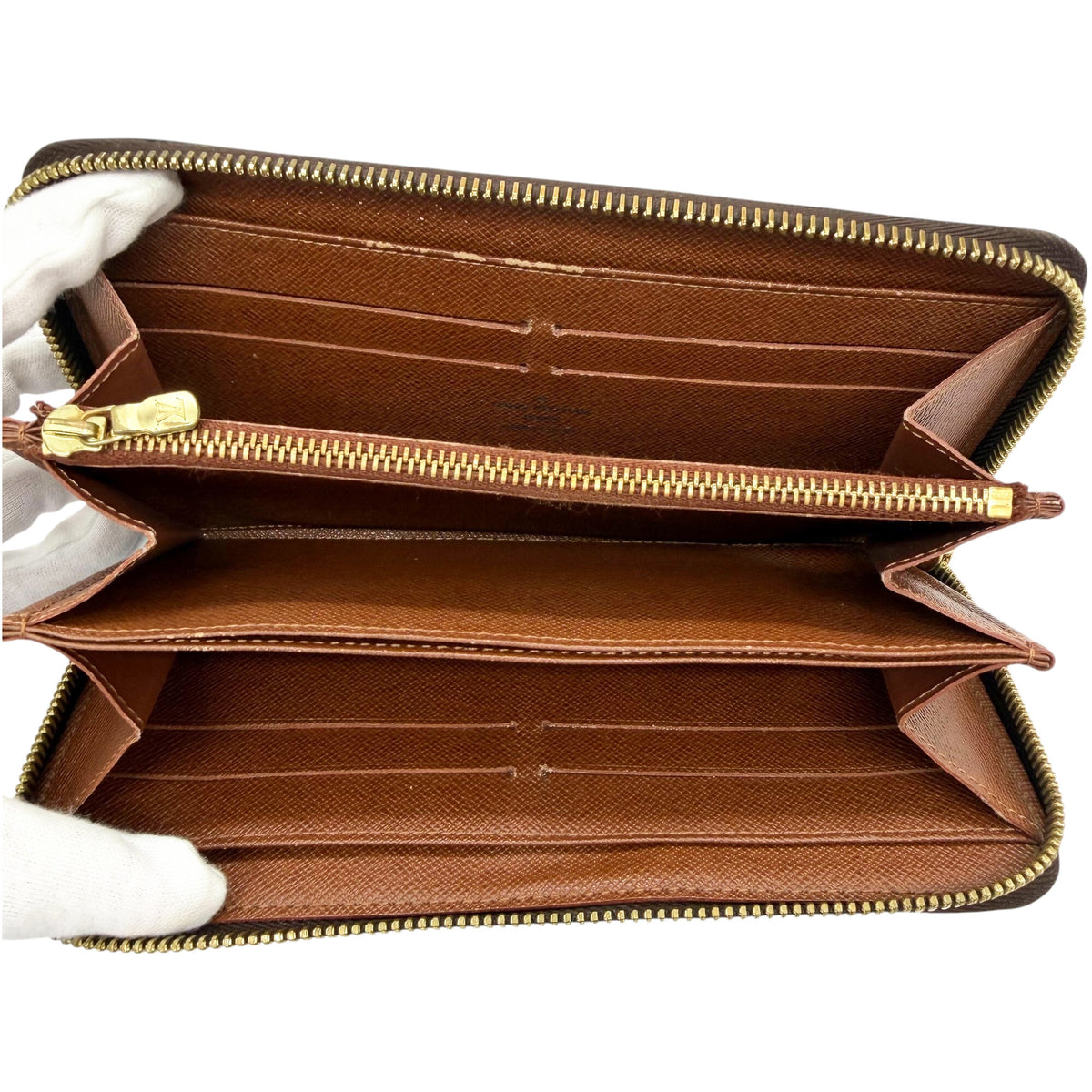 Louis Vuitton Brown Monogram Long Wallet (Bi-Fold) (Pre-Owned)