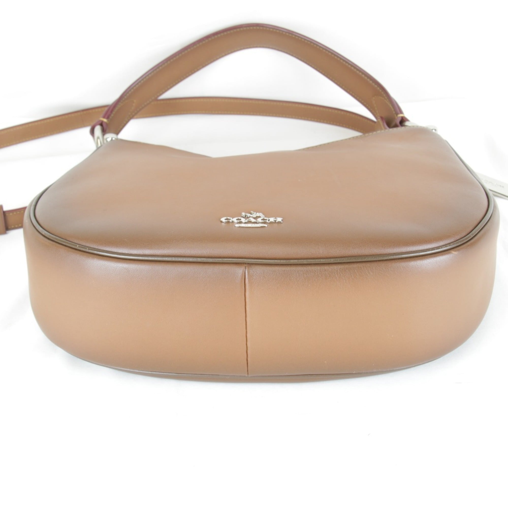 Coach Brown Leather Shoulder Bag (Pre-Owned)