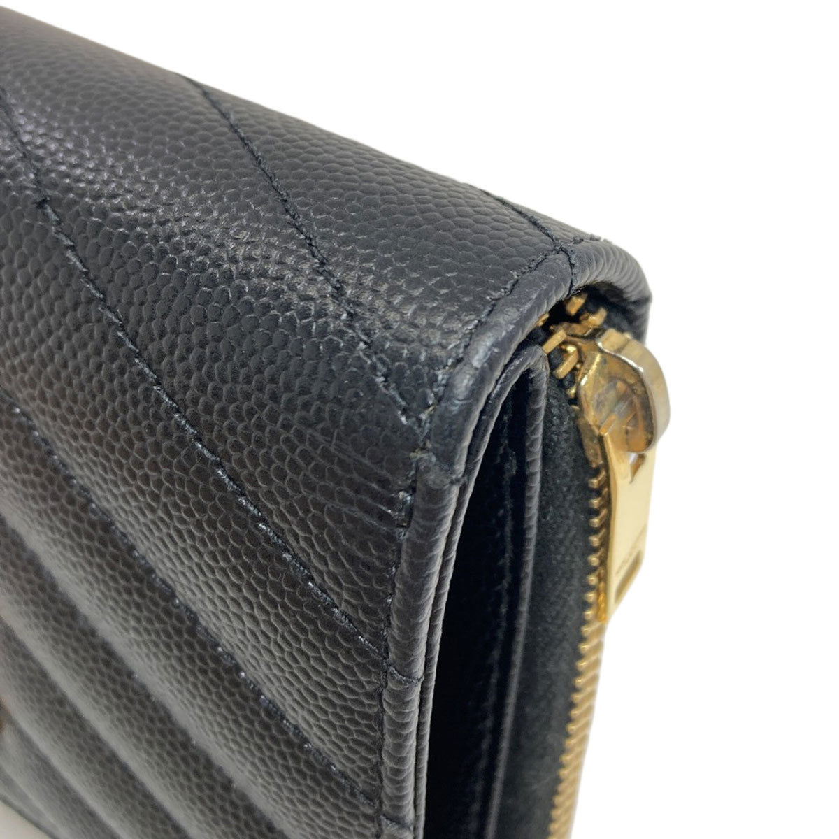 Yves Saint Laurent Black Leather Wallet (Bi-Fold) (Pre-Owned)