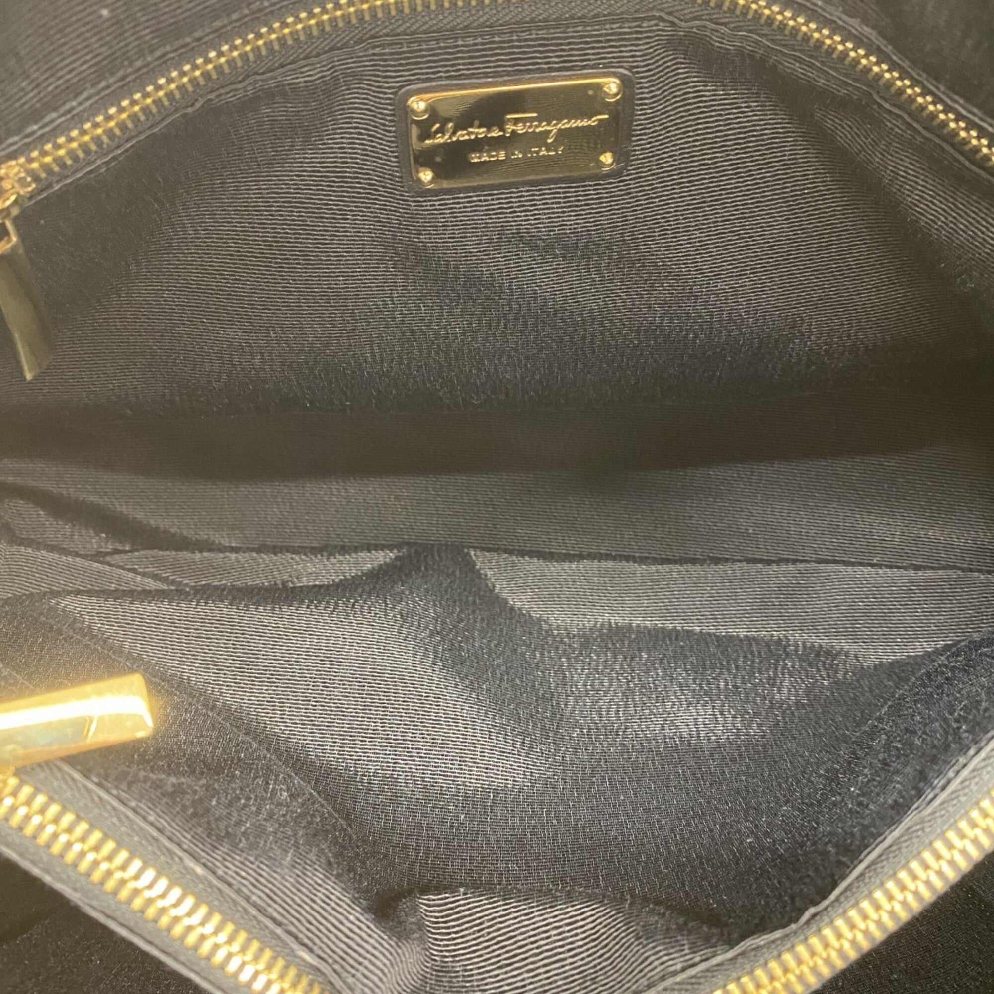 Salvatore Ferragamo Black Nylon Tote Bag (Pre-Owned)