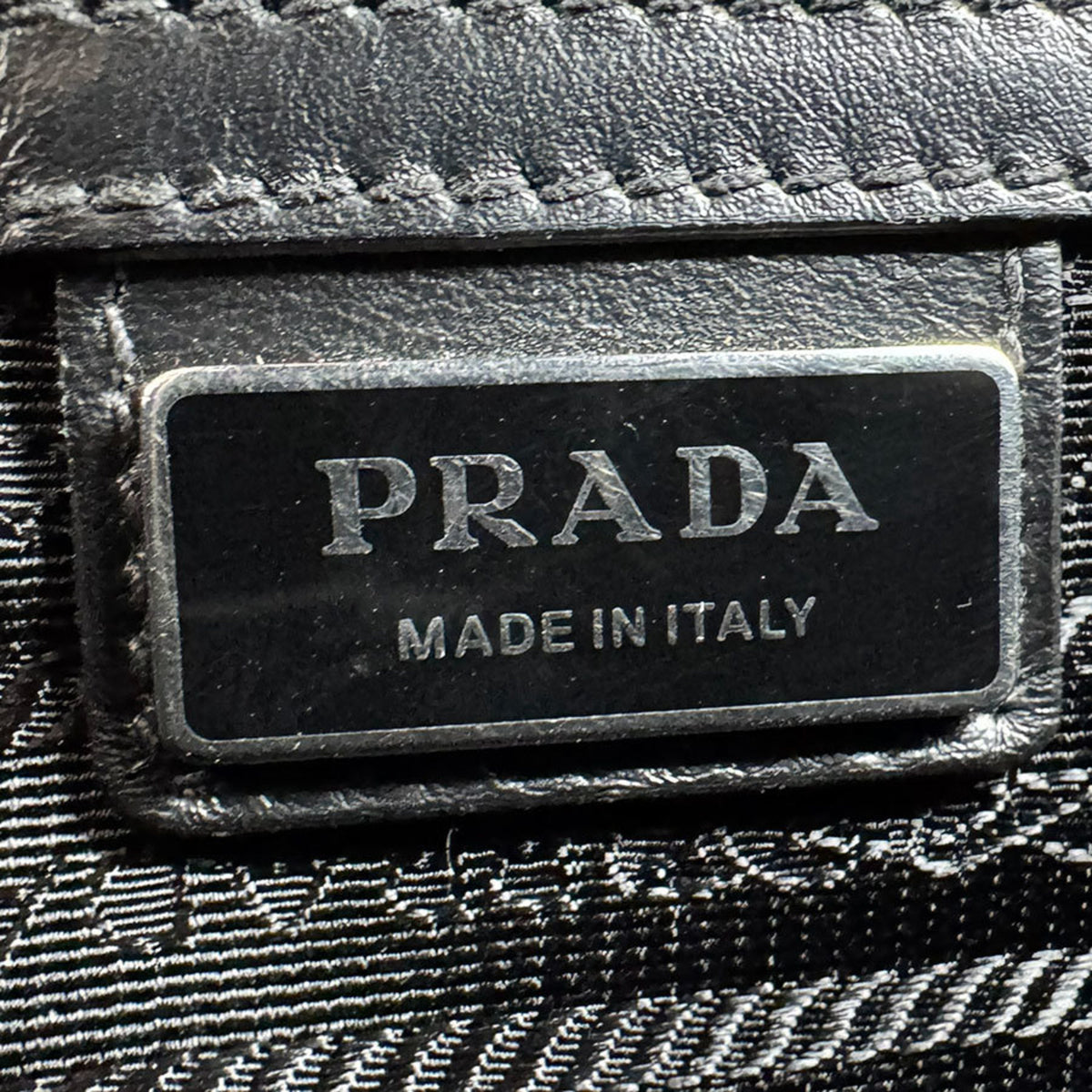 Prada Blue Leather Shoulder Bag (Pre-Owned)