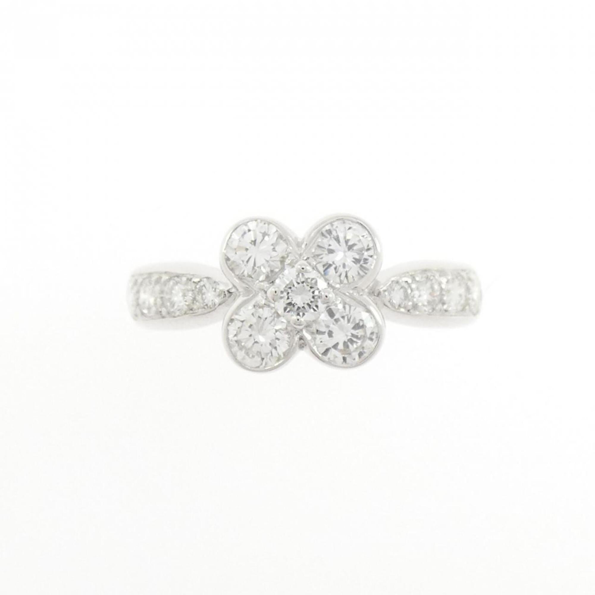 Van Cleef & Arpels White Gold (18K) Band Ring (Pre-Owned)