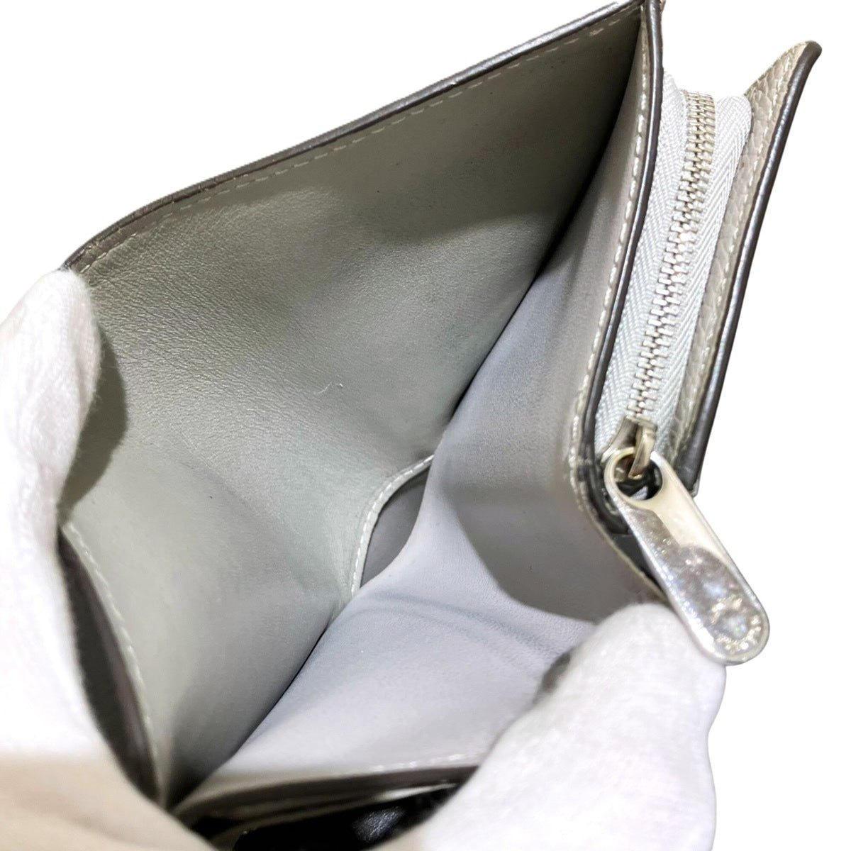 Louis Vuitton Mahina Grayish Leather Wallet (Bi-Fold) (Pre-Owned)