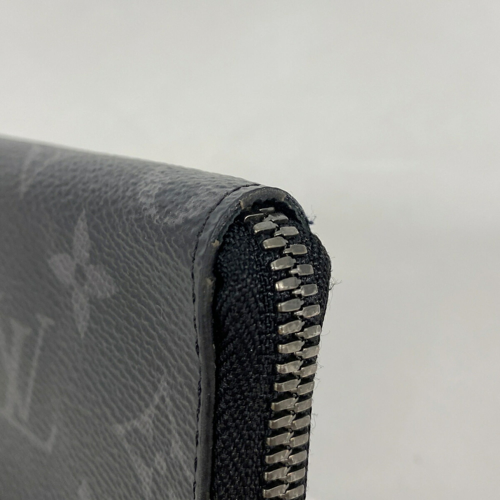 Louis Vuitton Black Coin Purse/Coin Case (Pre-Owned)