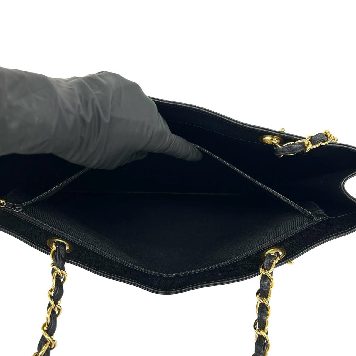 Chanel Black Grained Calfskin Shoulder Bag Tote Bag (Pre-Owned)