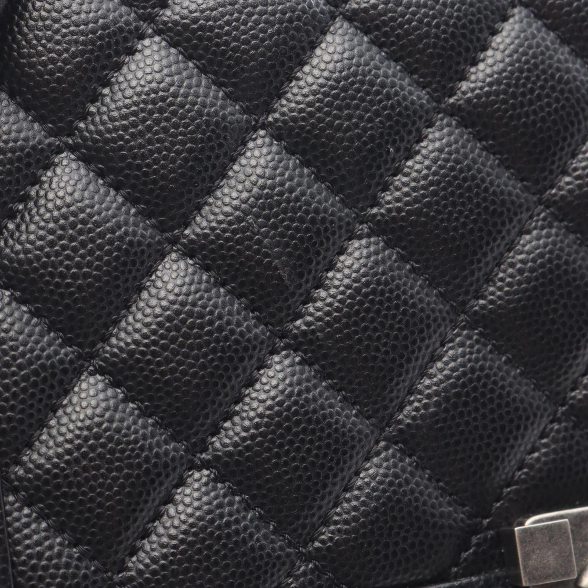 Chanel Black Grained Calfskin Handbag Shoulder Bag (Pre-Owned)