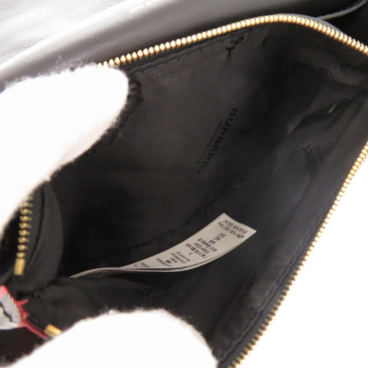 Burberry Black Red Color White Nylon Leather Shoulder Bag (Pre-Owned)