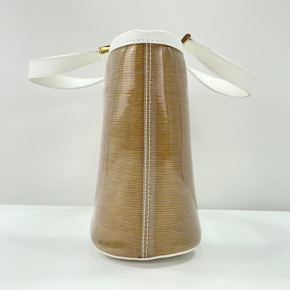 Louis Vuitton White Handbag (Pre-Owned)