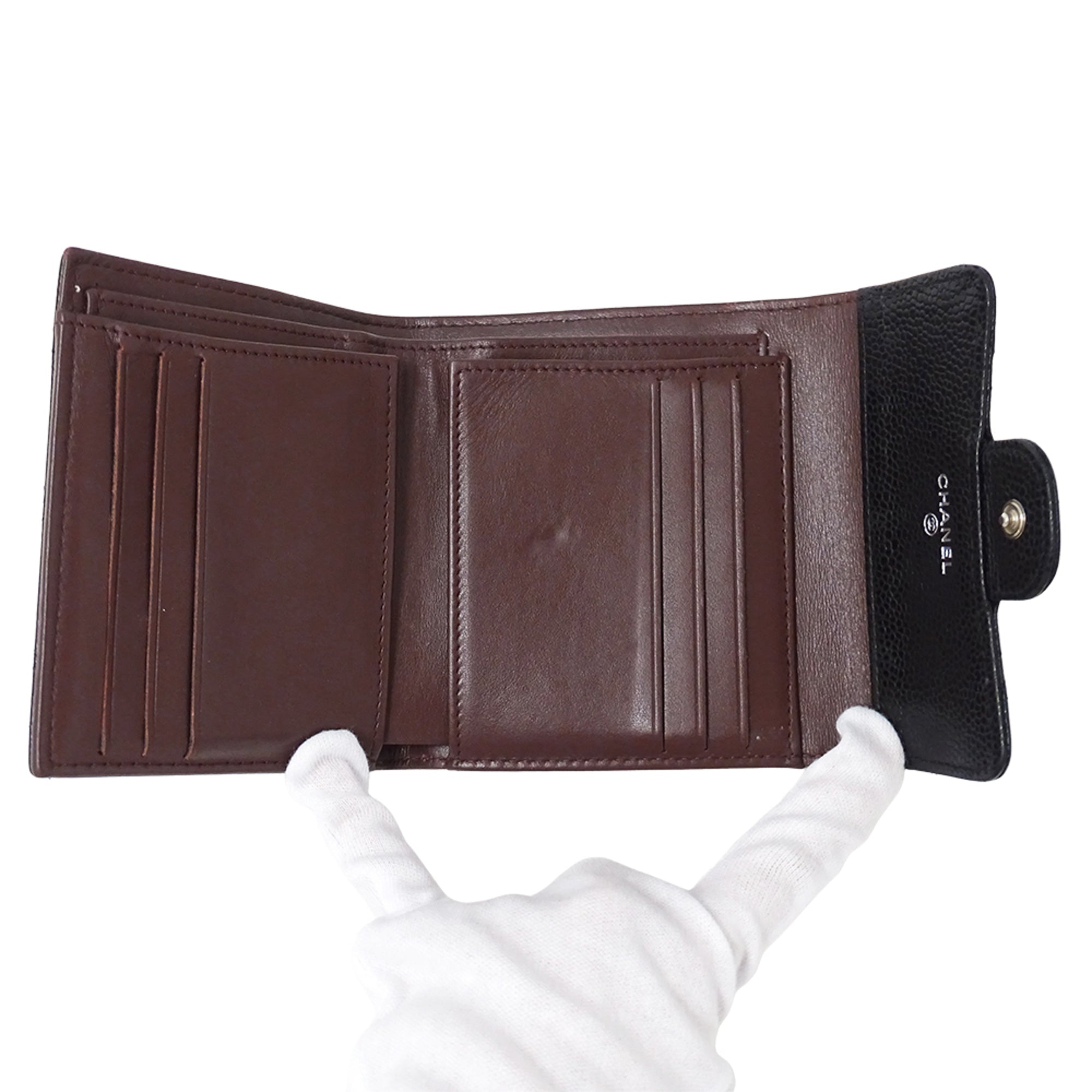 Chanel Black Grained Calfskin Wallet (Bi-Fold) (Pre-Owned)