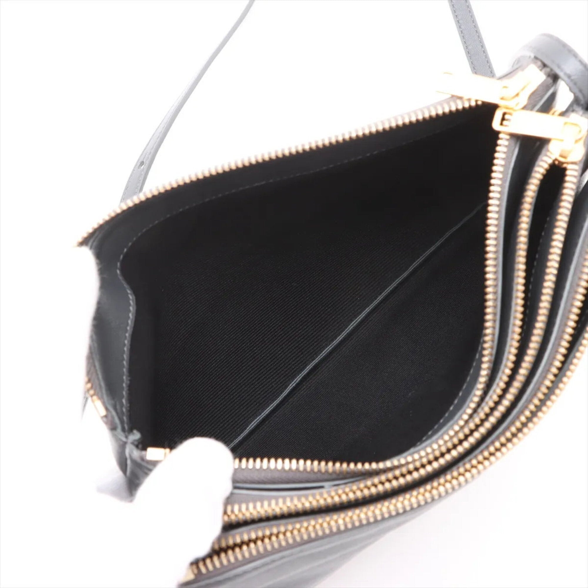 Celine Gray Leather Shoulder Bag (Pre-Owned)