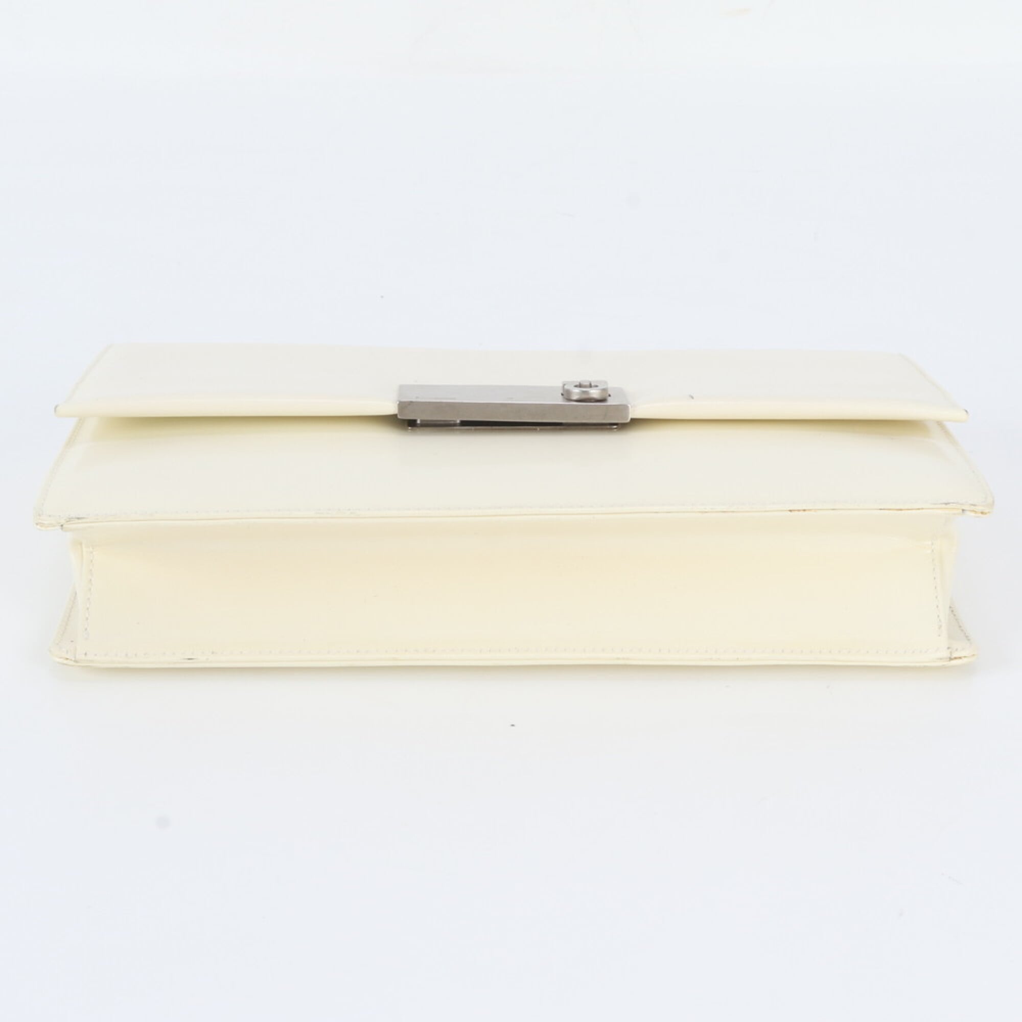 Salvatore Ferragamo Ivory Leather Clutch Bag Pouch (Pre-Owned)