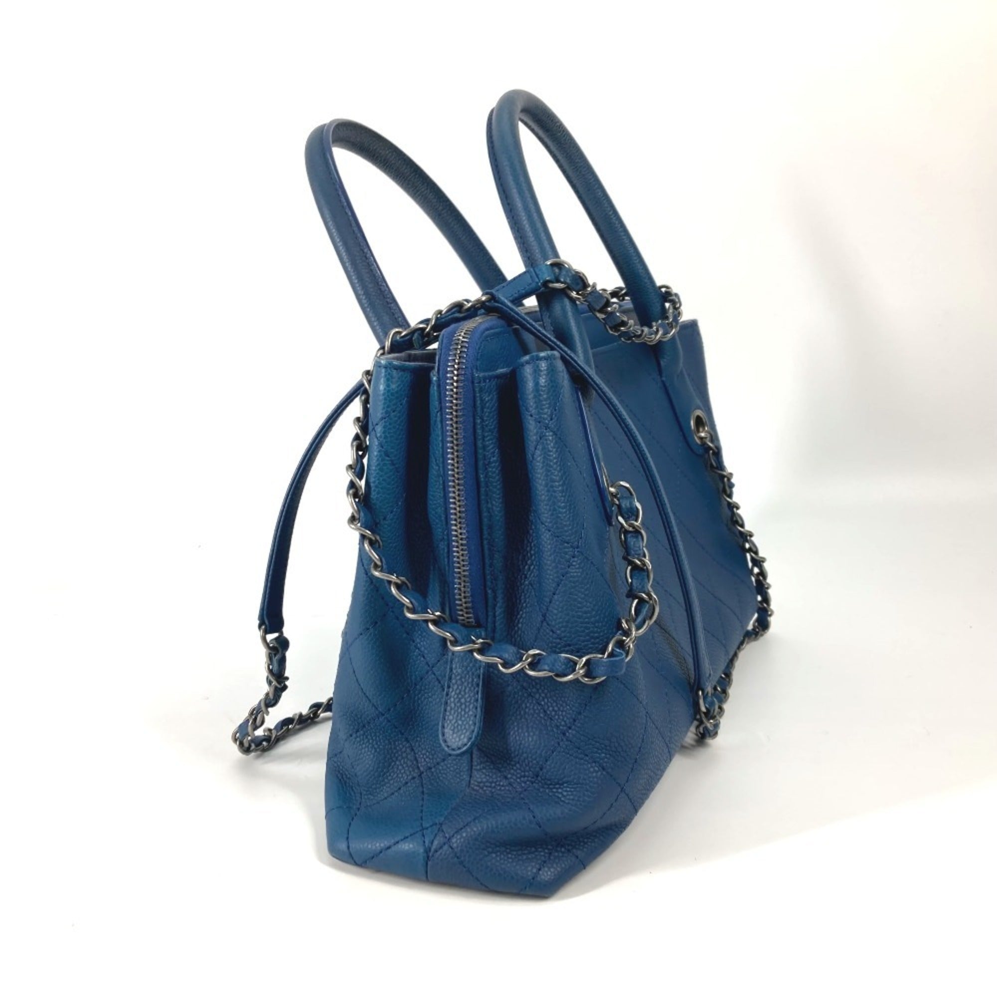 Chanel Blue Caviar Leather Handbag Shoulder Bag Tote Bag (Pre-Owned)
