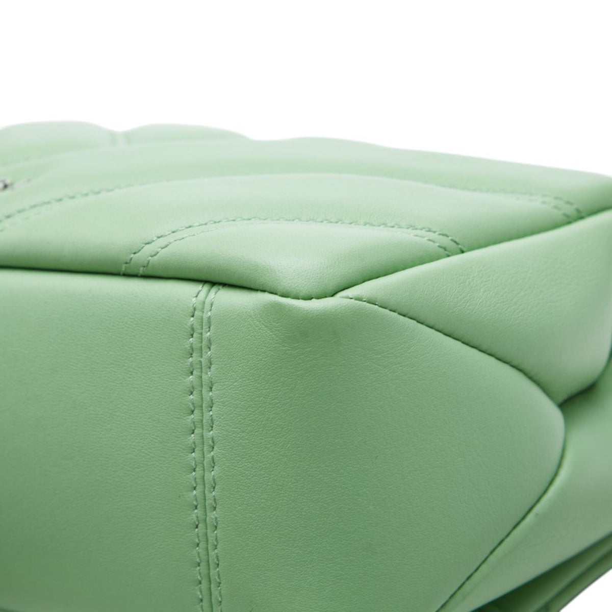 Bvlgari Green Leather Shoulder Bag (Pre-Owned)