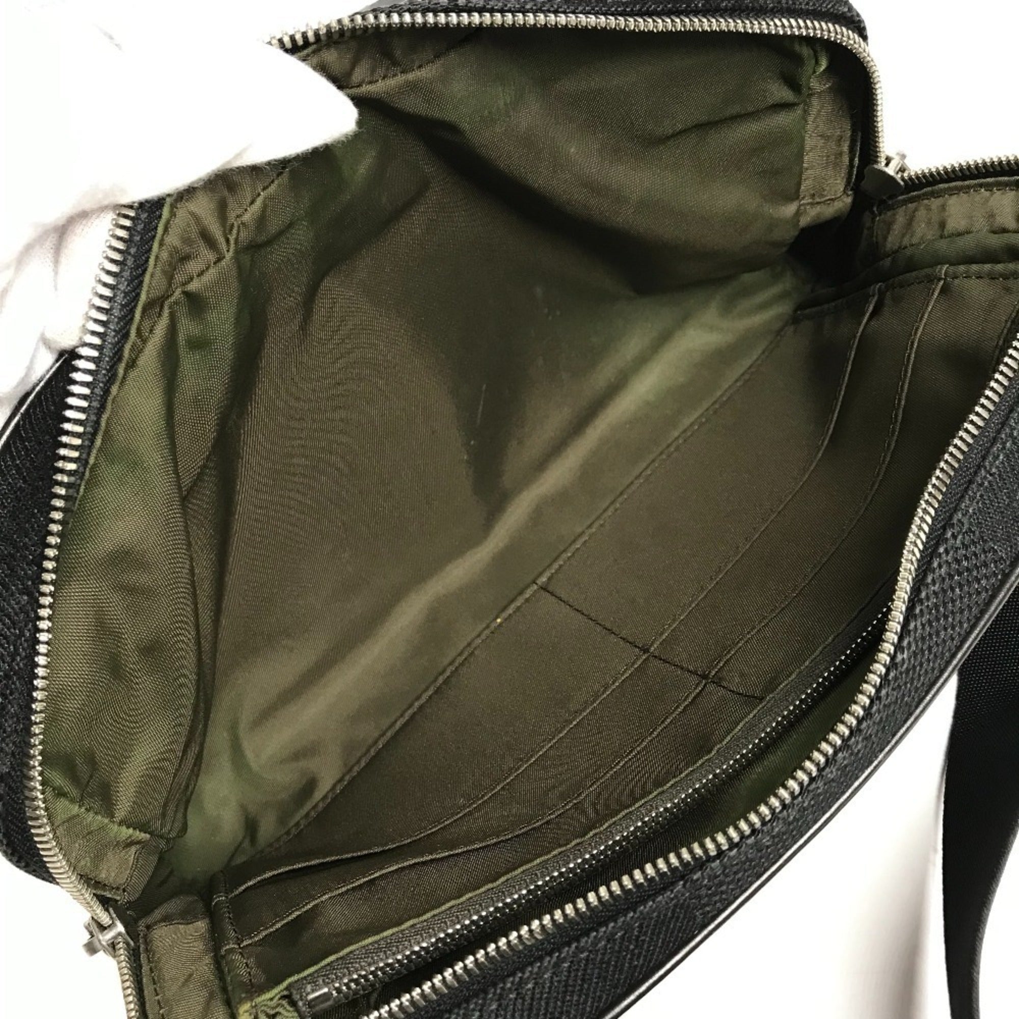 Louis Vuitton Damier Geant Black Damier Geant Shoulder Bag Sling Bag (Pre-Owned)