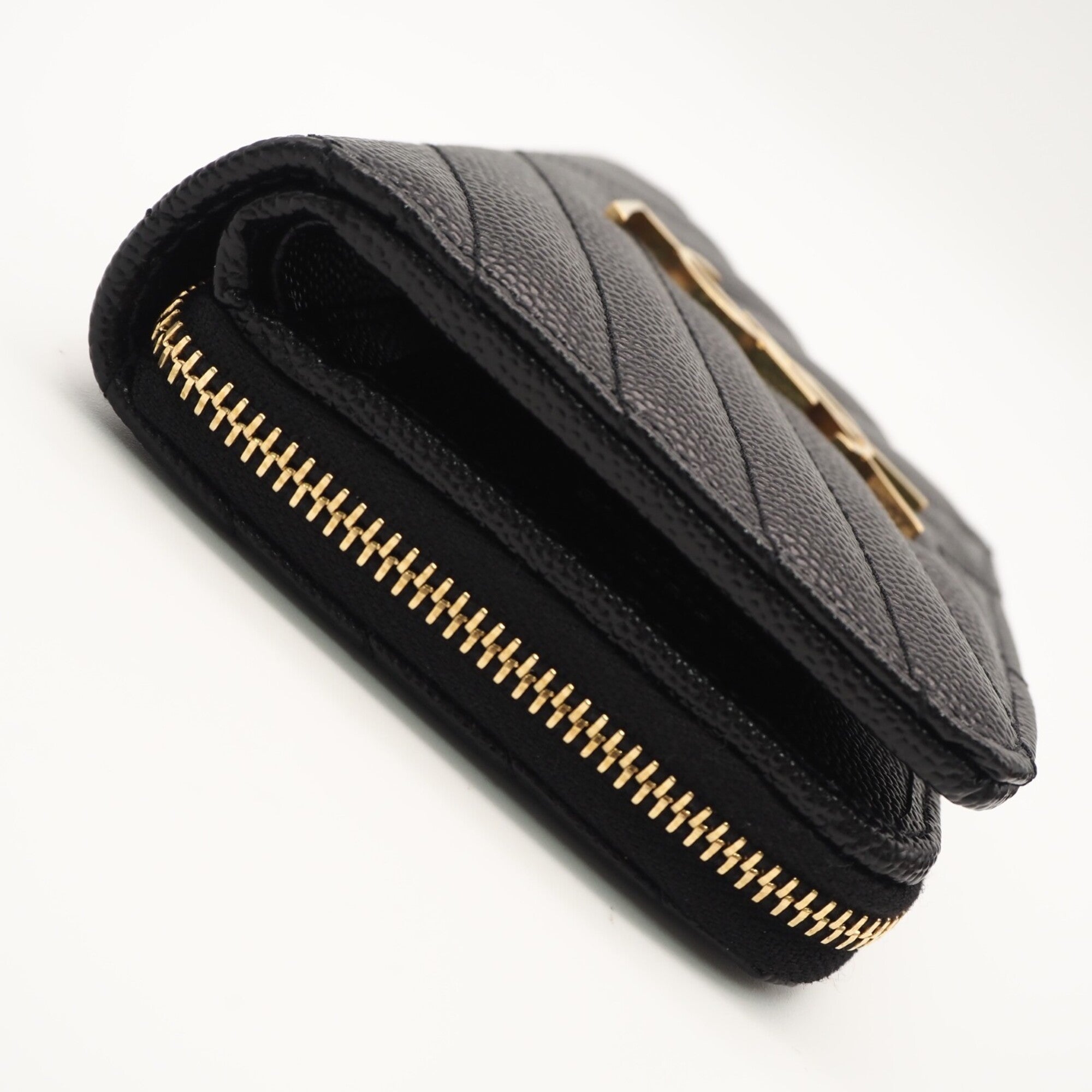 Yves Saint Laurent Black Leather Wallet (Bi-Fold) (Pre-Owned)