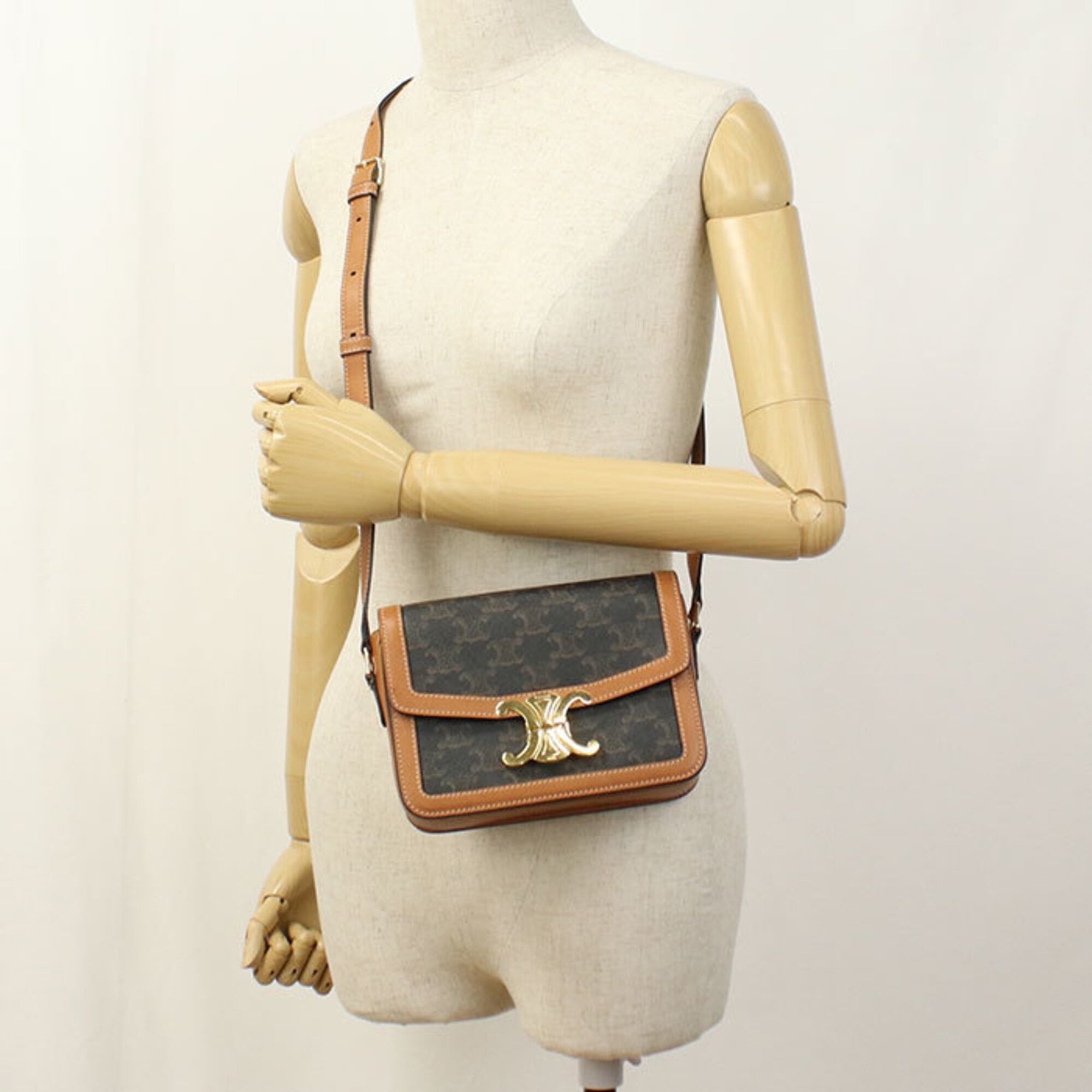 Celine Brown Pvc Leather Shoulder Bag (Pre-Owned)
