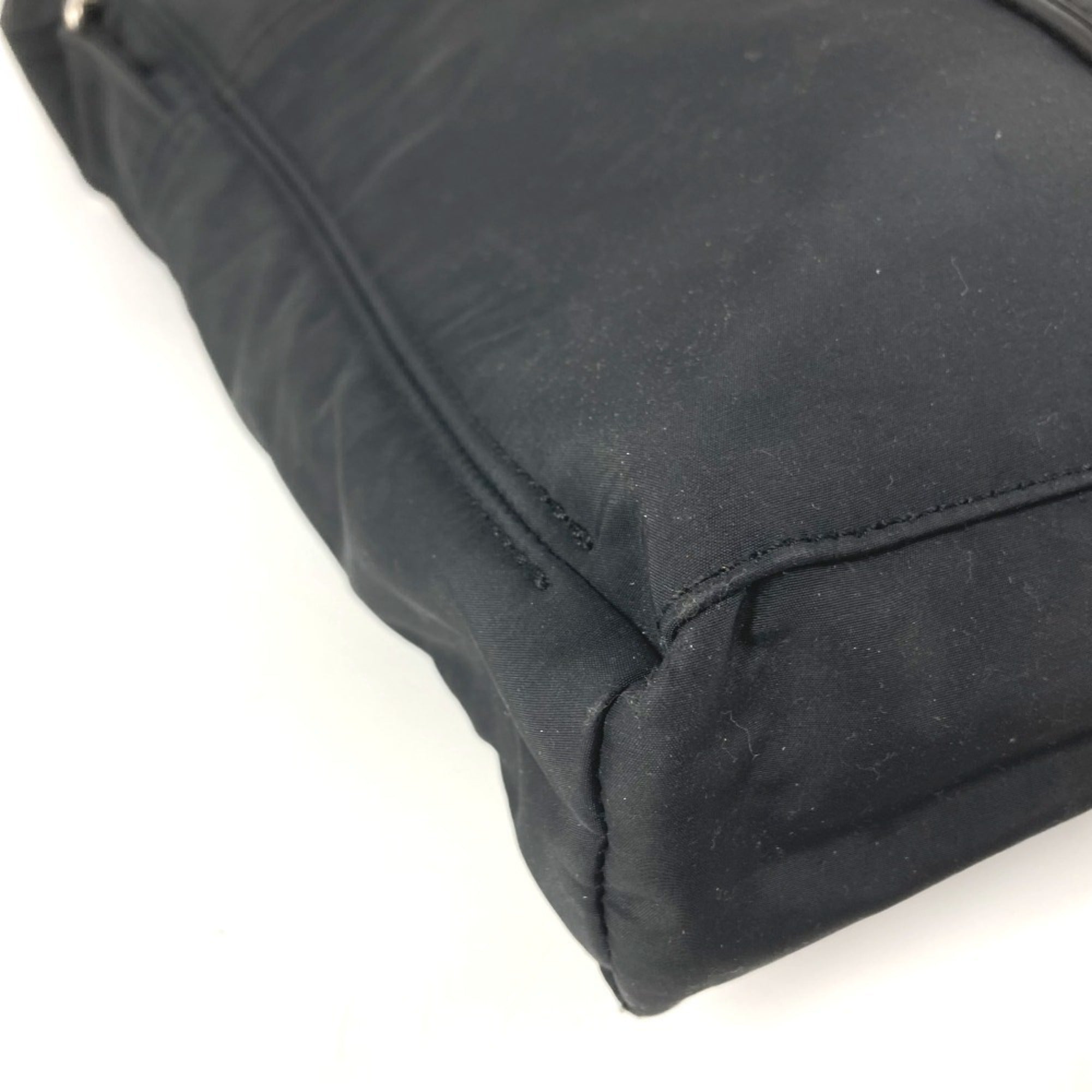 Hermes Black Nylon Pochette Shoulder Bag (Pre-Owned)