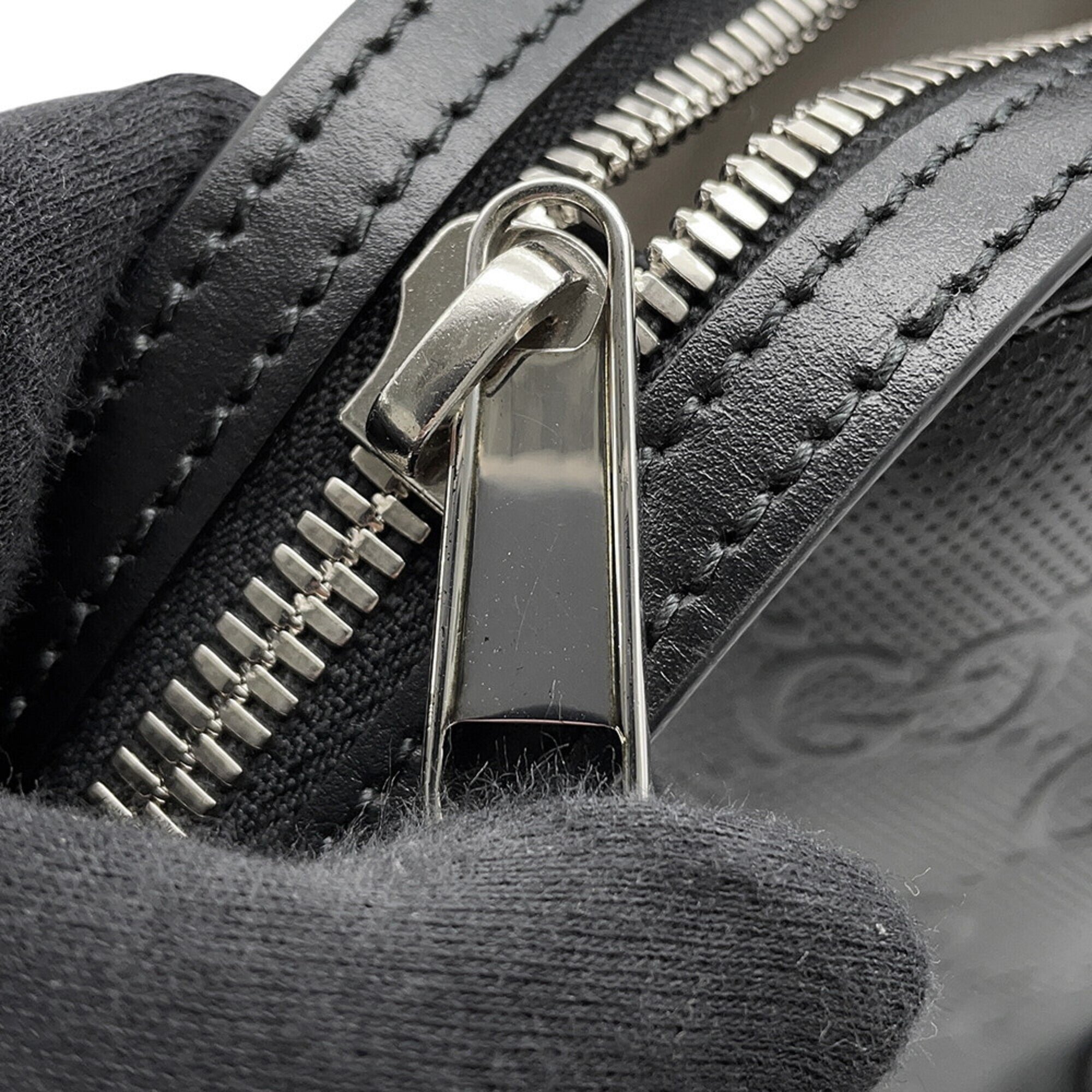 Gucci Black Leather Handbag Tote Bag (Pre-Owned)