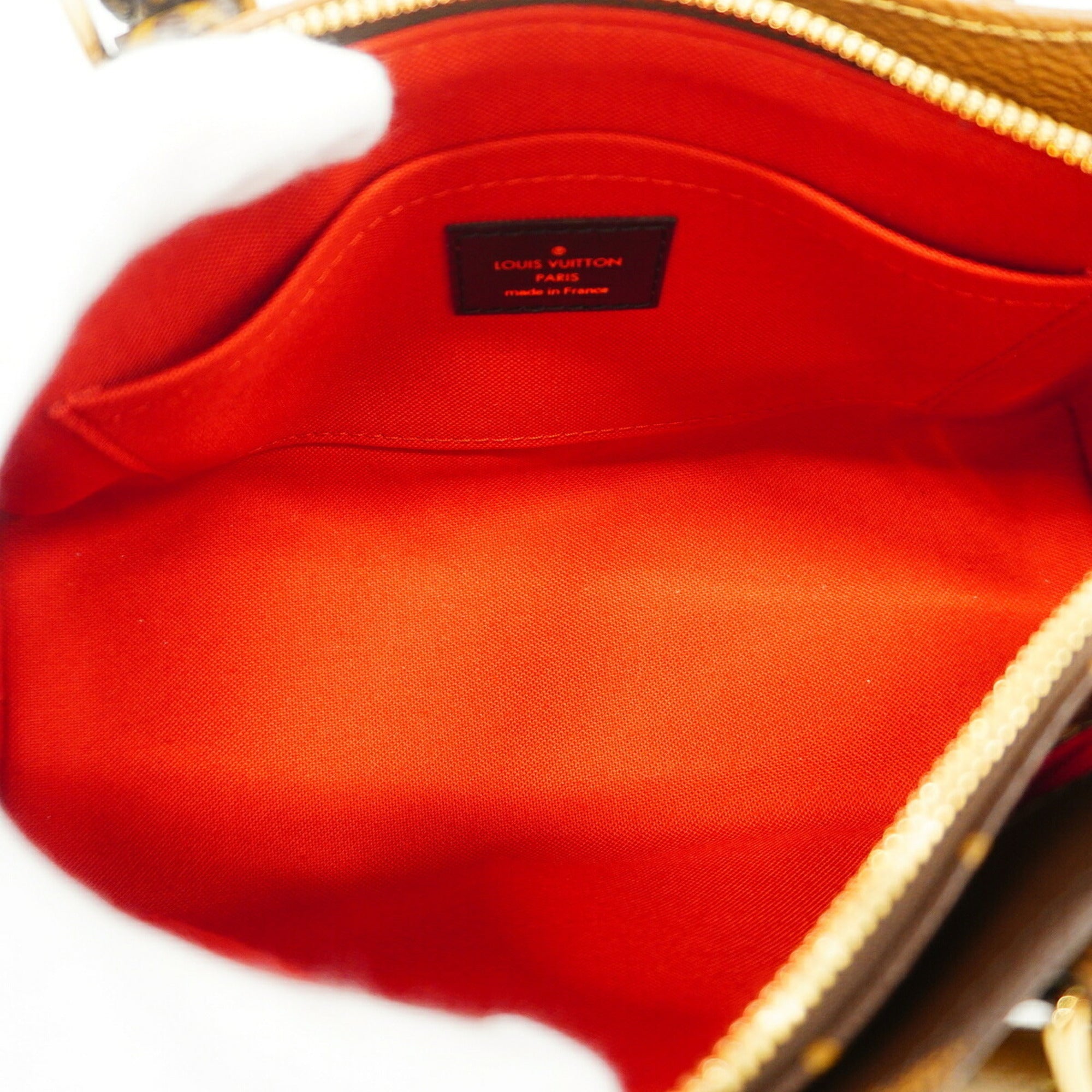Louis Vuitton Brown Handbag (Pre-Owned)