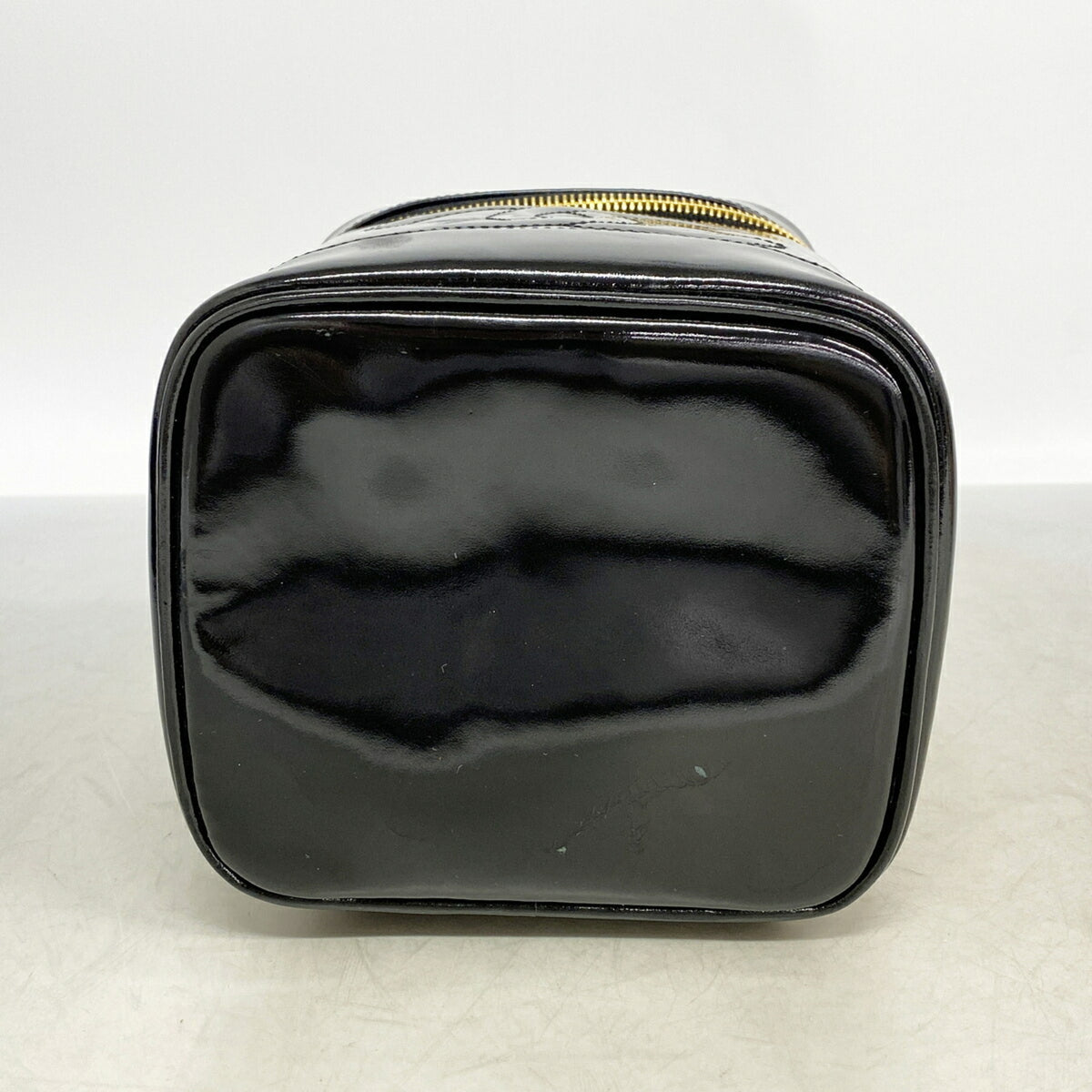 Chanel Black Patent Leather Vanity Bag (Pre-Owned)